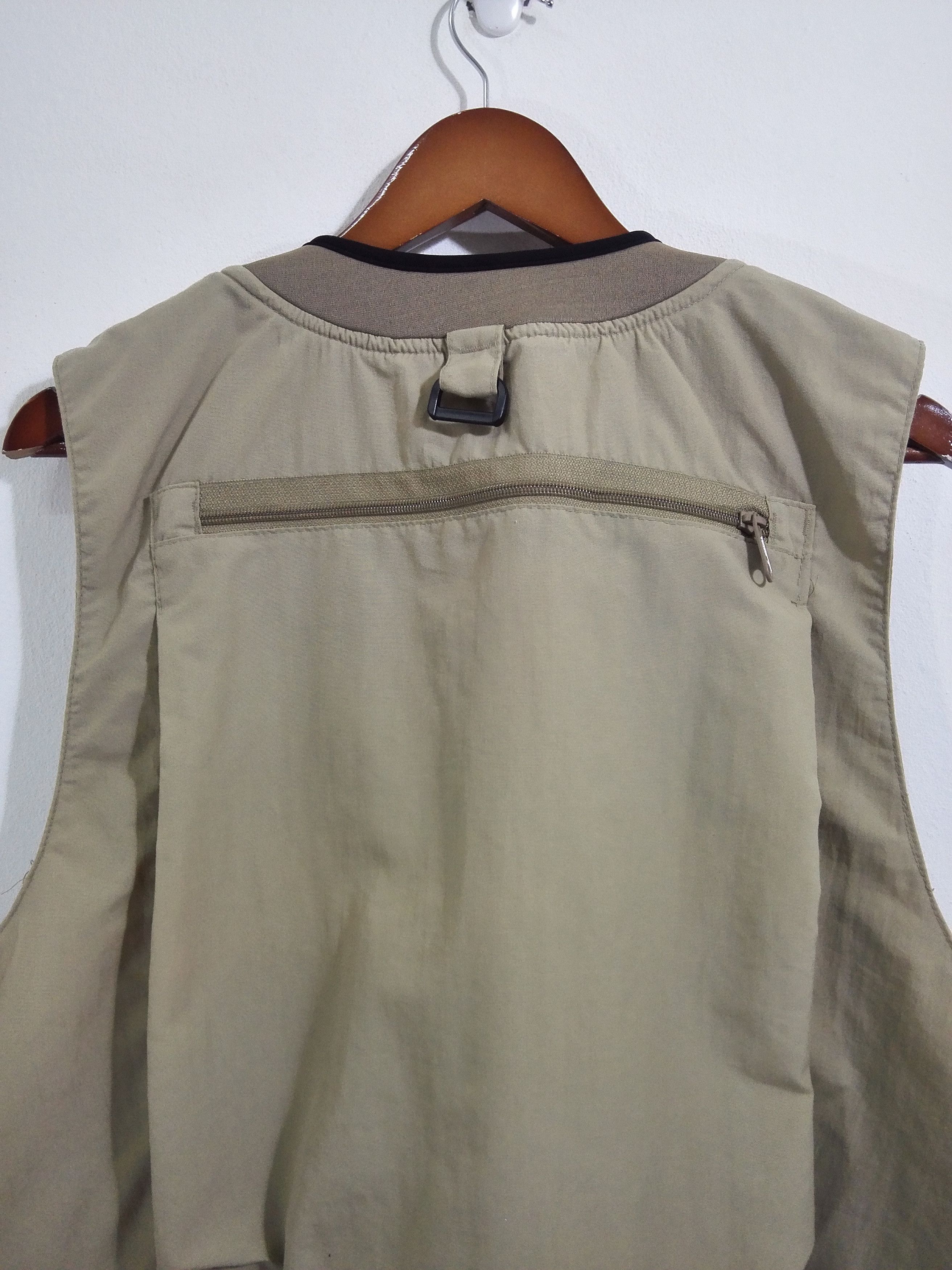 Columbia Last Calling!! Columbia Tactical Vest Fishing Gear Vest Size US XL / EU 56 / 4 - 5 Thumbnail