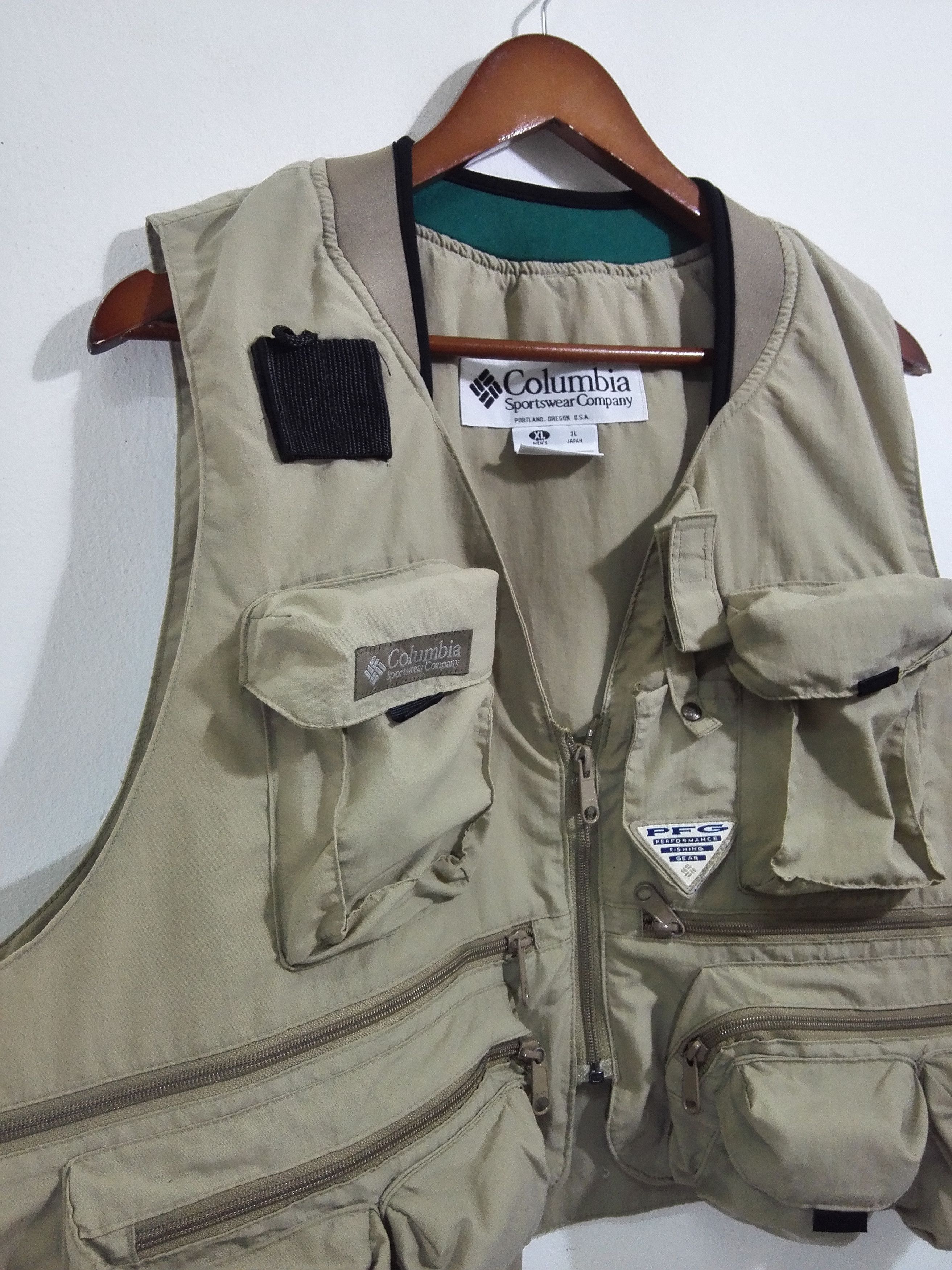 Columbia Last Calling!! Columbia Tactical Vest Fishing Gear Vest Size US XL / EU 56 / 4 - 6 Thumbnail