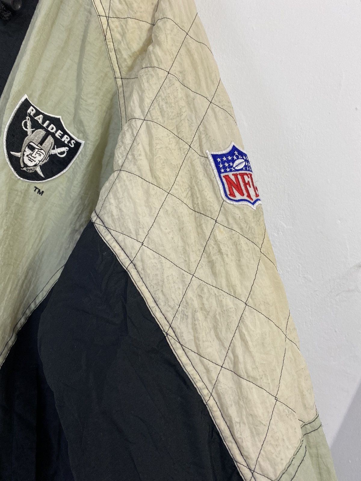 NFL Starter NFL Los Angeles Raiders Jacket Big Logo Design Size US L / EU 52-54 / 3 - 5 Thumbnail