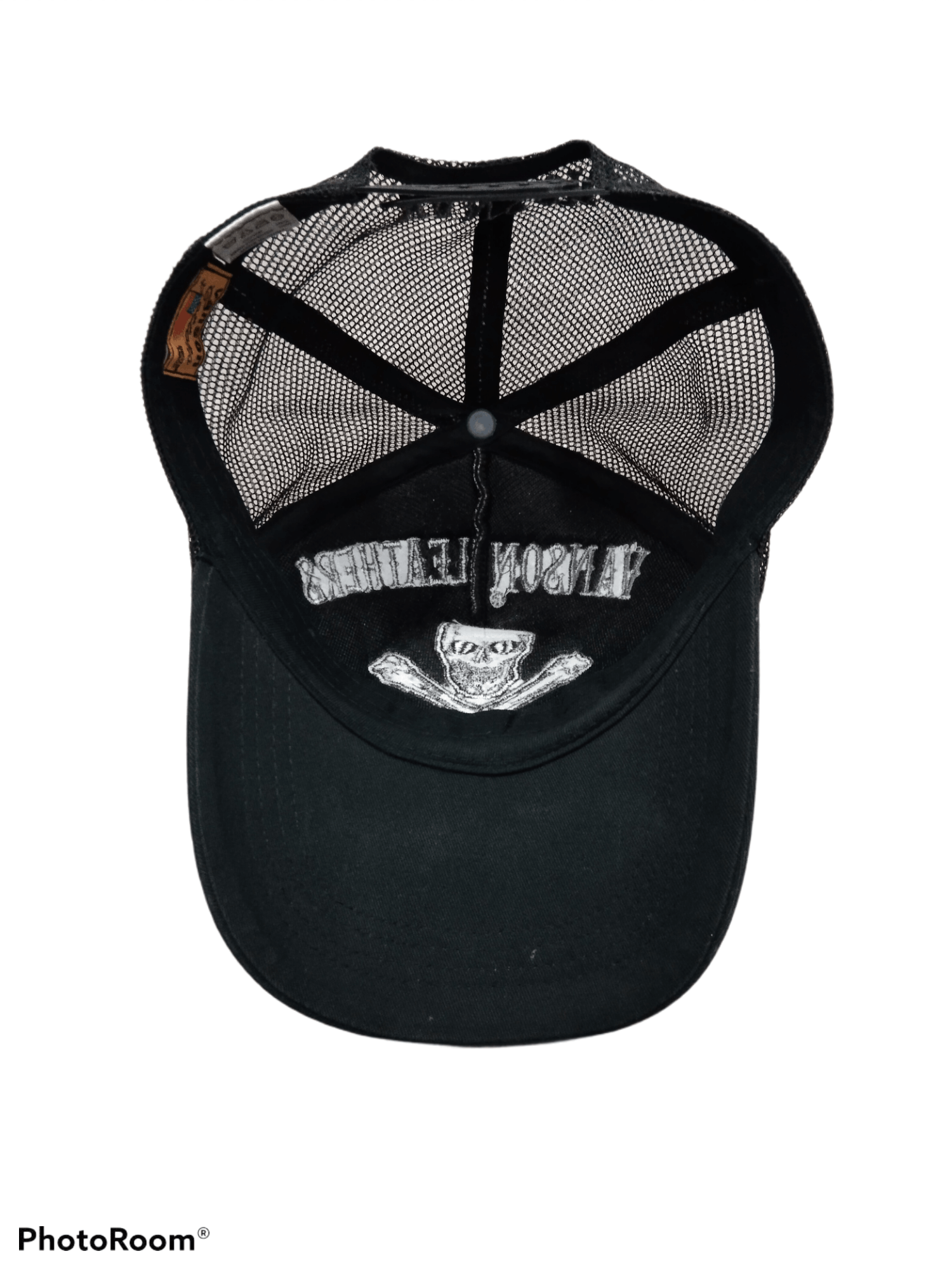 Vanson Leathers RARE💥 VANSON ROUGH RIDERS SKULL CROSSBONE Size ONE SIZE - 3 Thumbnail