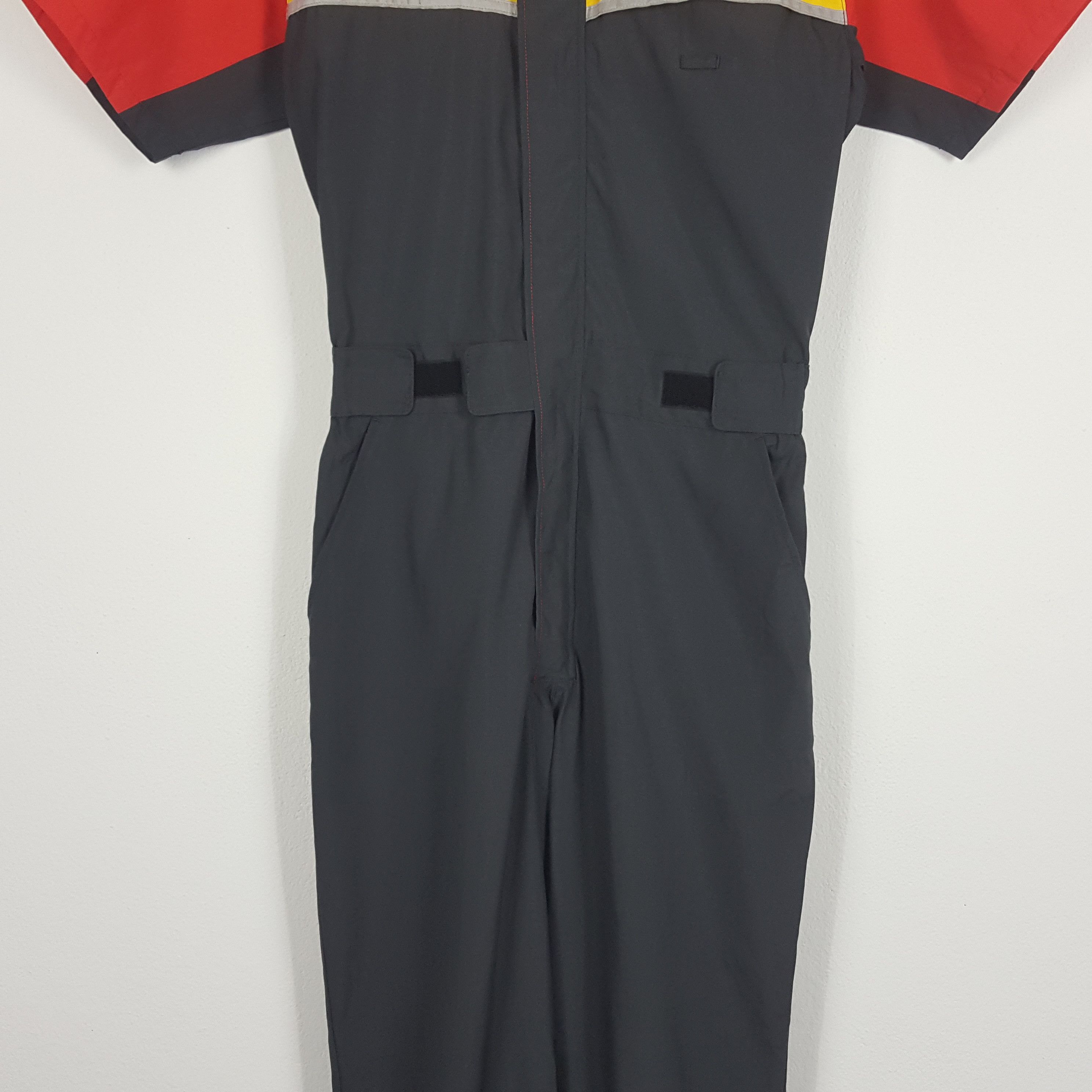 Ferrari × Vintage Vintage Ferrari F1 Racing Team X Shell Oil Coverall Size US M / EU 48-50 / 2 - 9 Thumbnail