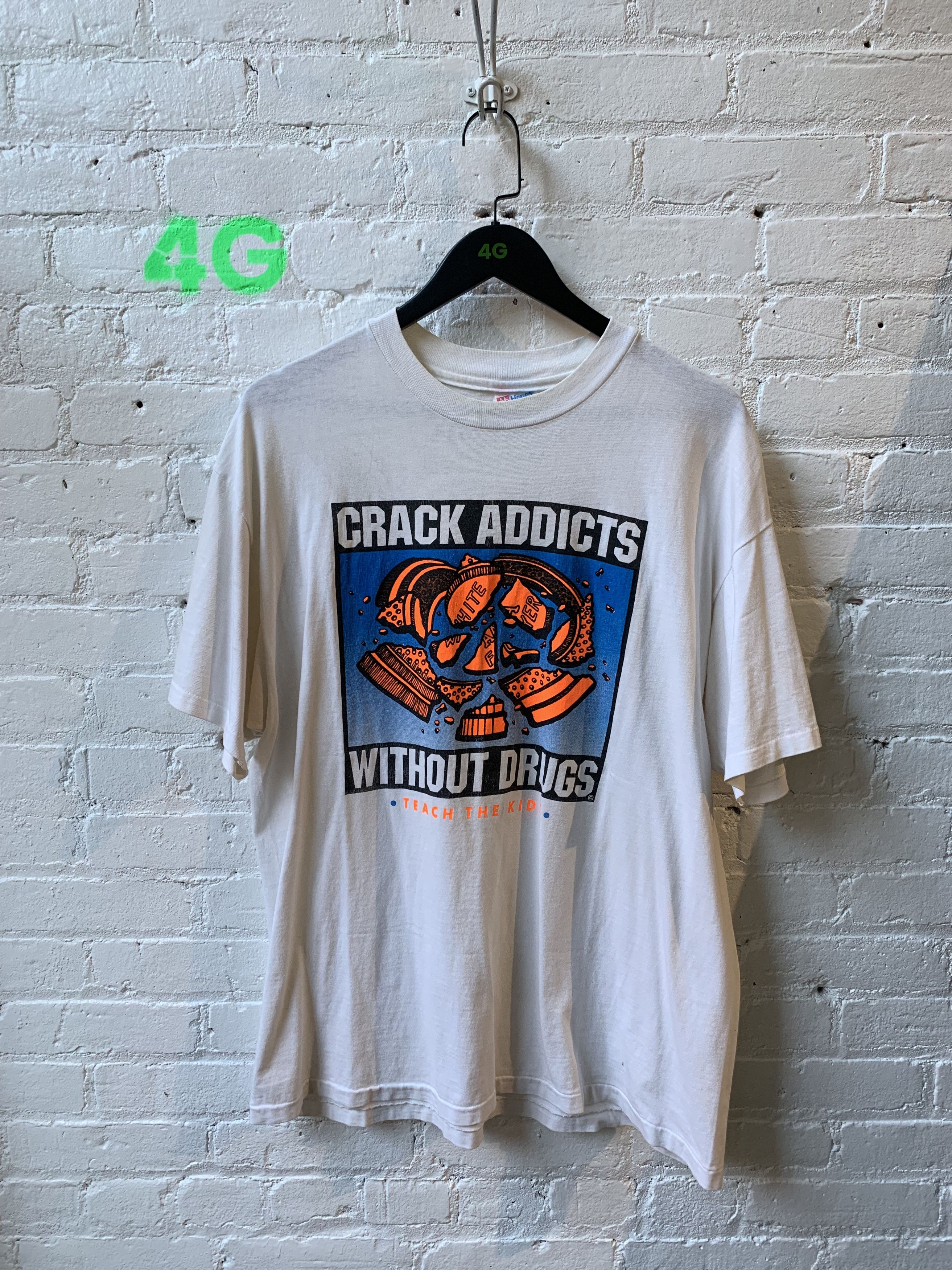 Vintage VINTAGE CRACK DRUGS XXX PILLS TEE 4GSELLER Size US XL / EU 56 / 4 - 1 Thumbnail