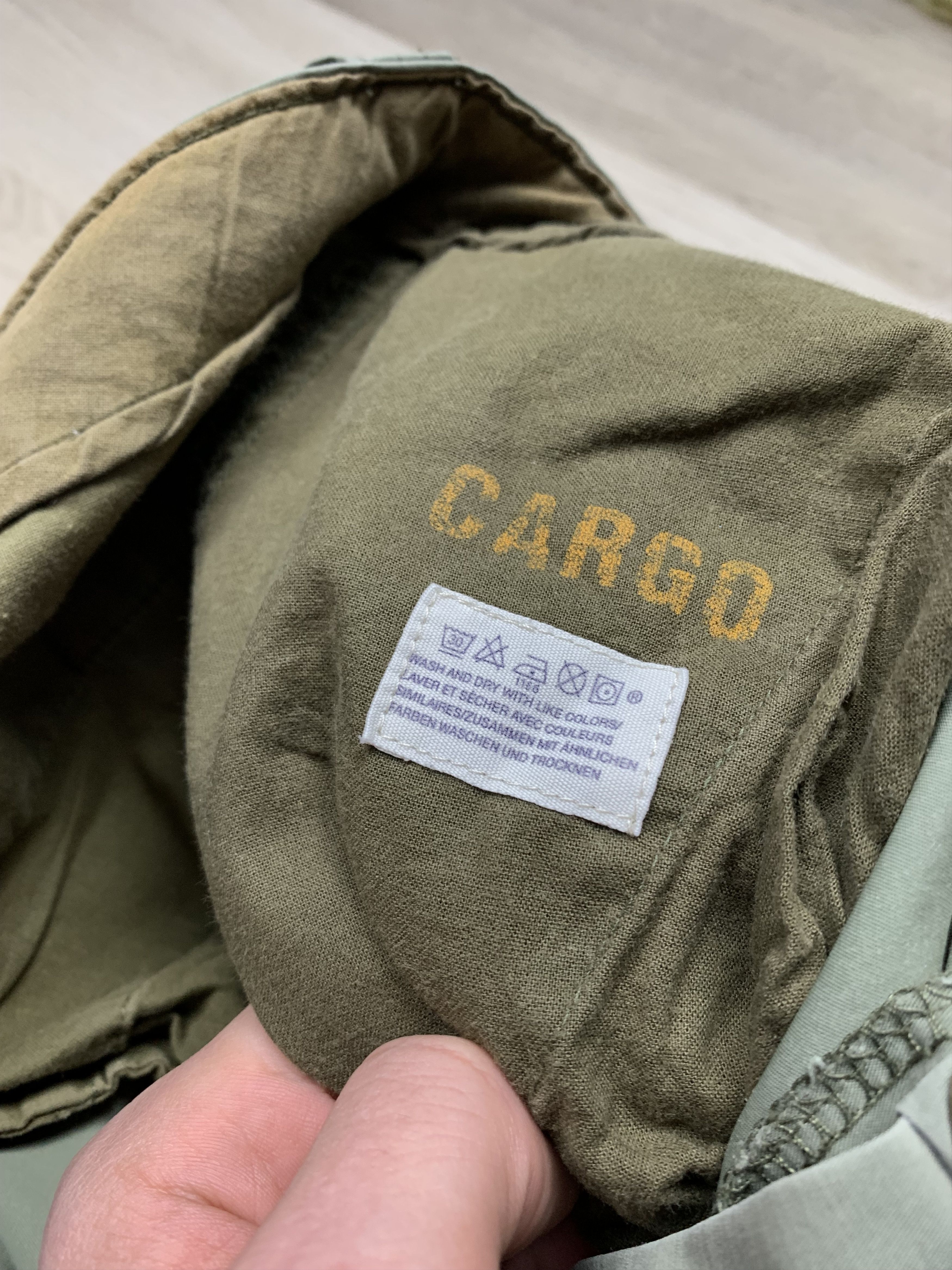 20471120 Gap Cargo Transformer Pants Shorts Military Size US 34 / EU 50 - 9 Thumbnail