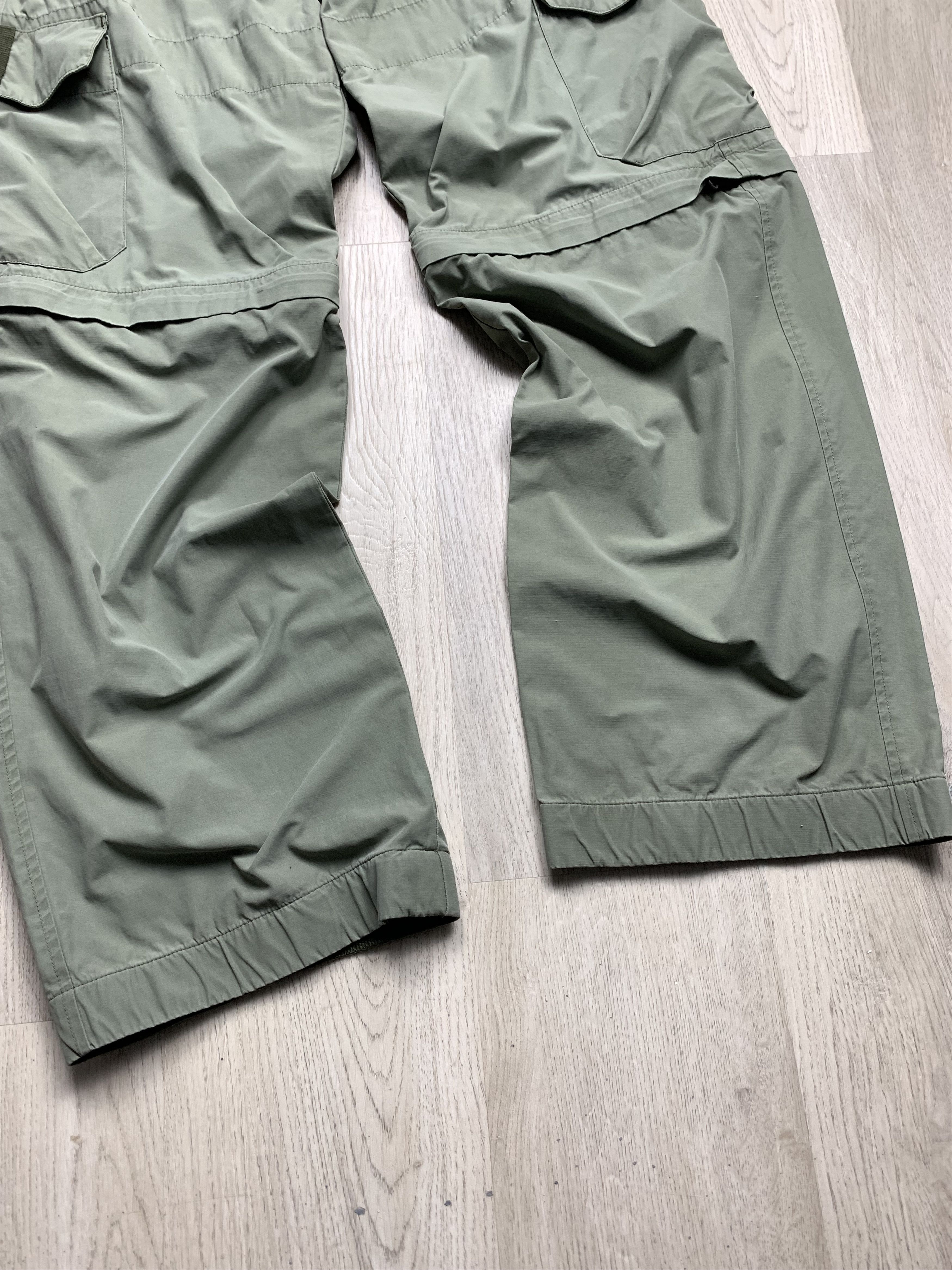 20471120 Gap Cargo Transformer Pants Shorts Military Size US 34 / EU 50 - 3 Thumbnail