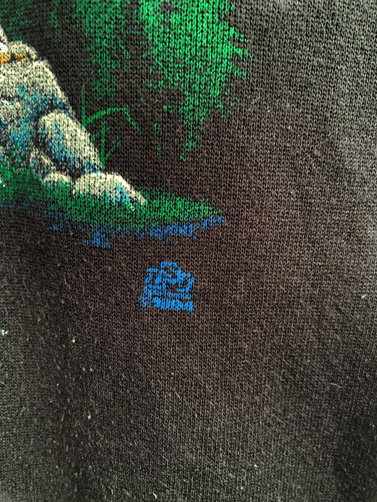 Tultex Vintage 90s Tultex Big Print Wolf Sweatshirt/Size XL Size US XL / EU 56 / 4 - 4 Thumbnail