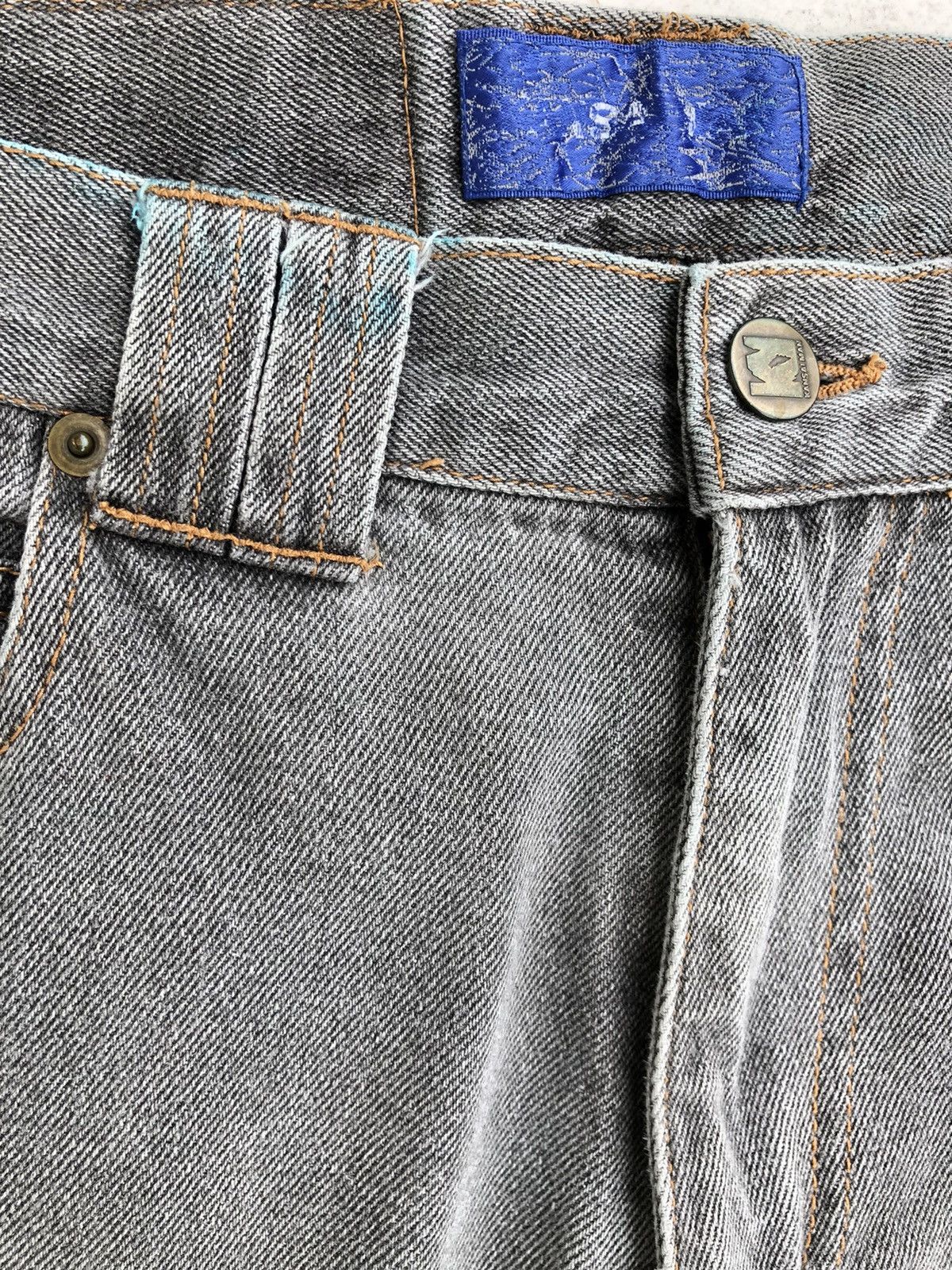 Kansai Yamamoto Kansai Yamamoto Distressed Jeans Back Embroidered Logo Size US 27 - 10 Thumbnail