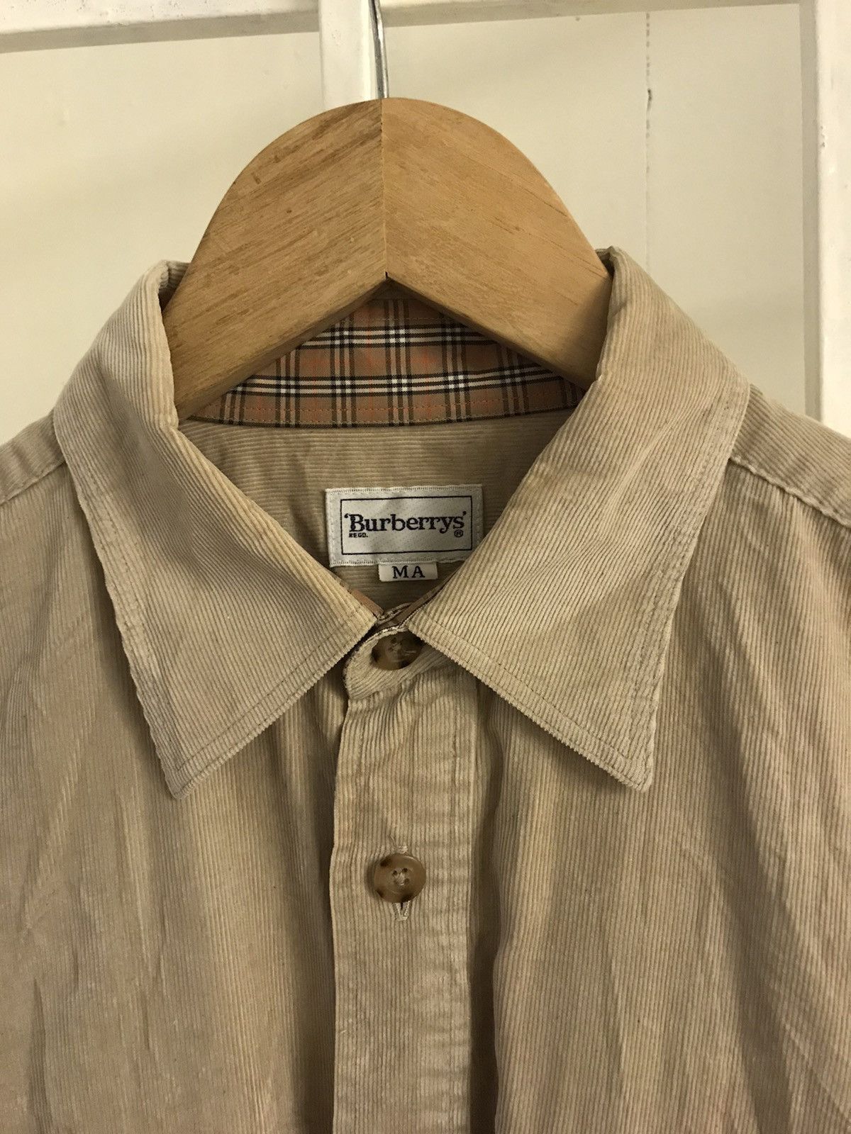 Burberry Burberrys Shirt Plain Size US M / EU 48-50 / 2 - 1 Thumbnail