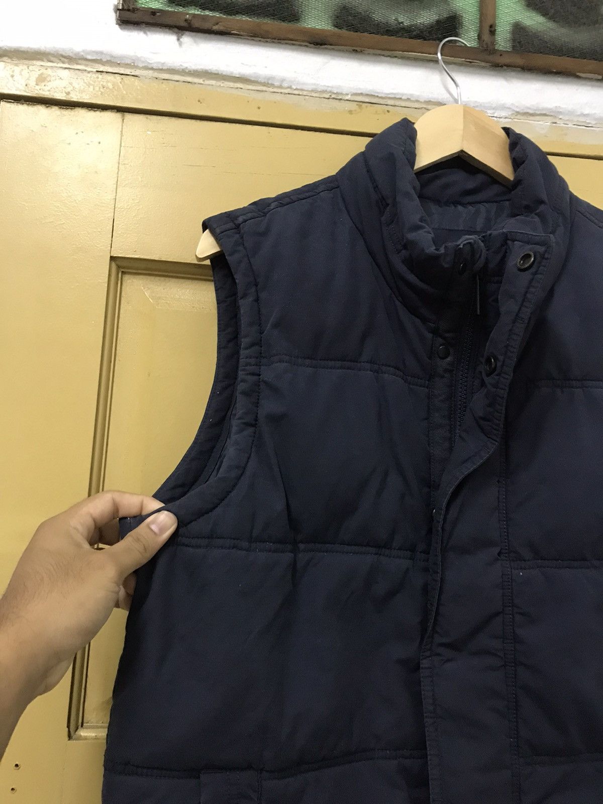Calvin Klein Vintage Calvin Klein Puffer Vest Jackets Size US L / EU 52-54 / 3 - 12 Thumbnail
