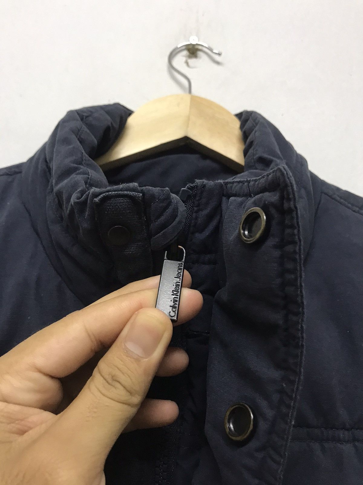 Calvin Klein Vintage Calvin Klein Puffer Vest Jackets Size US L / EU 52-54 / 3 - 4 Thumbnail