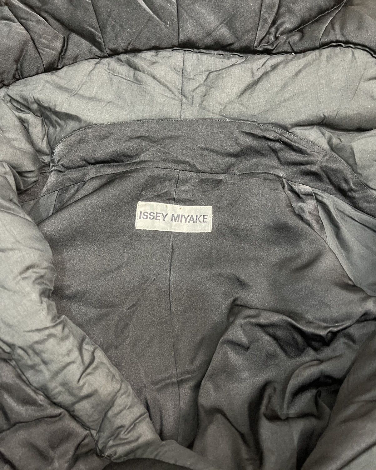 Issey Miyake Vintage Issey Miyake Puffer Long Jacket Size US M / EU 48-50 / 2 - 7 Thumbnail