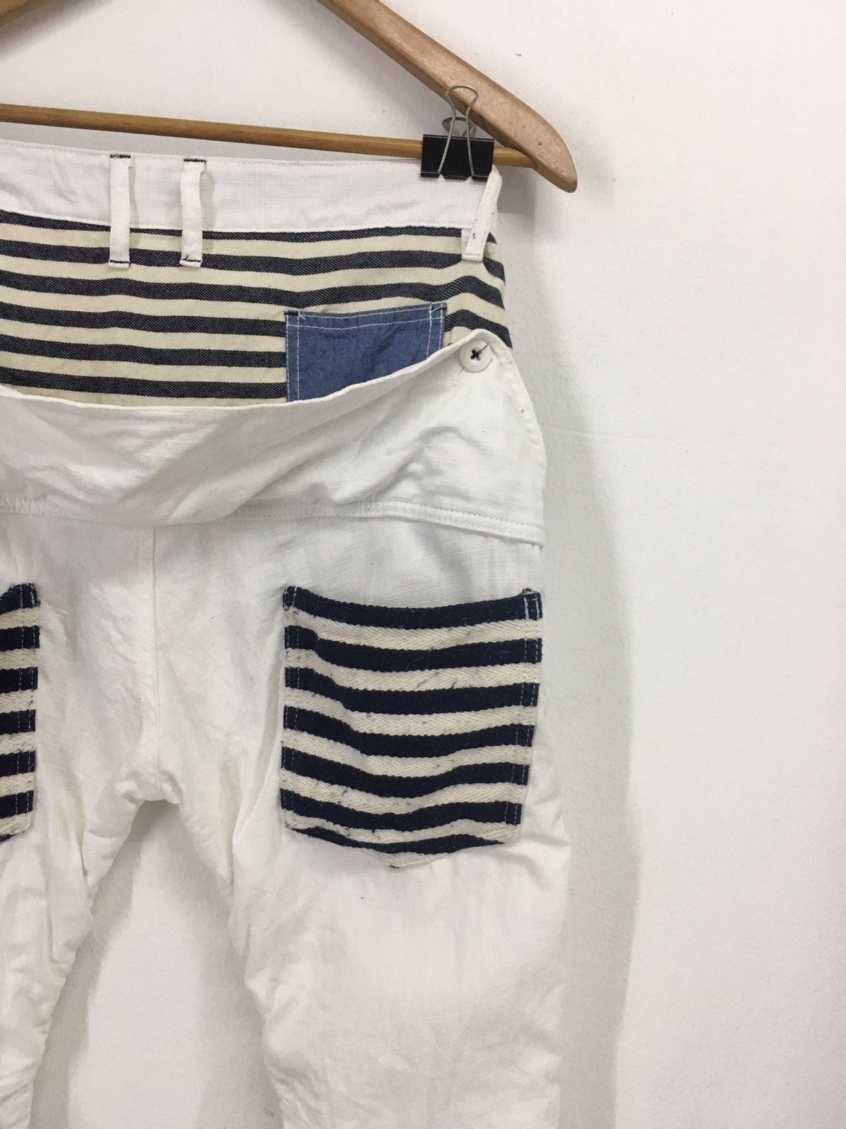 Japanese Brand white stripe pant Size US 31 - 6 Thumbnail