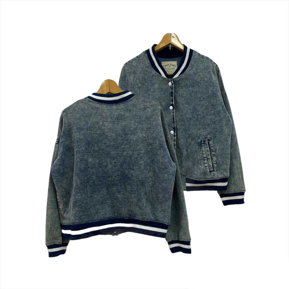DISTRESSE PLAIN COTTON DENIM PIPUE DE PIQUE VARSITY JACKET