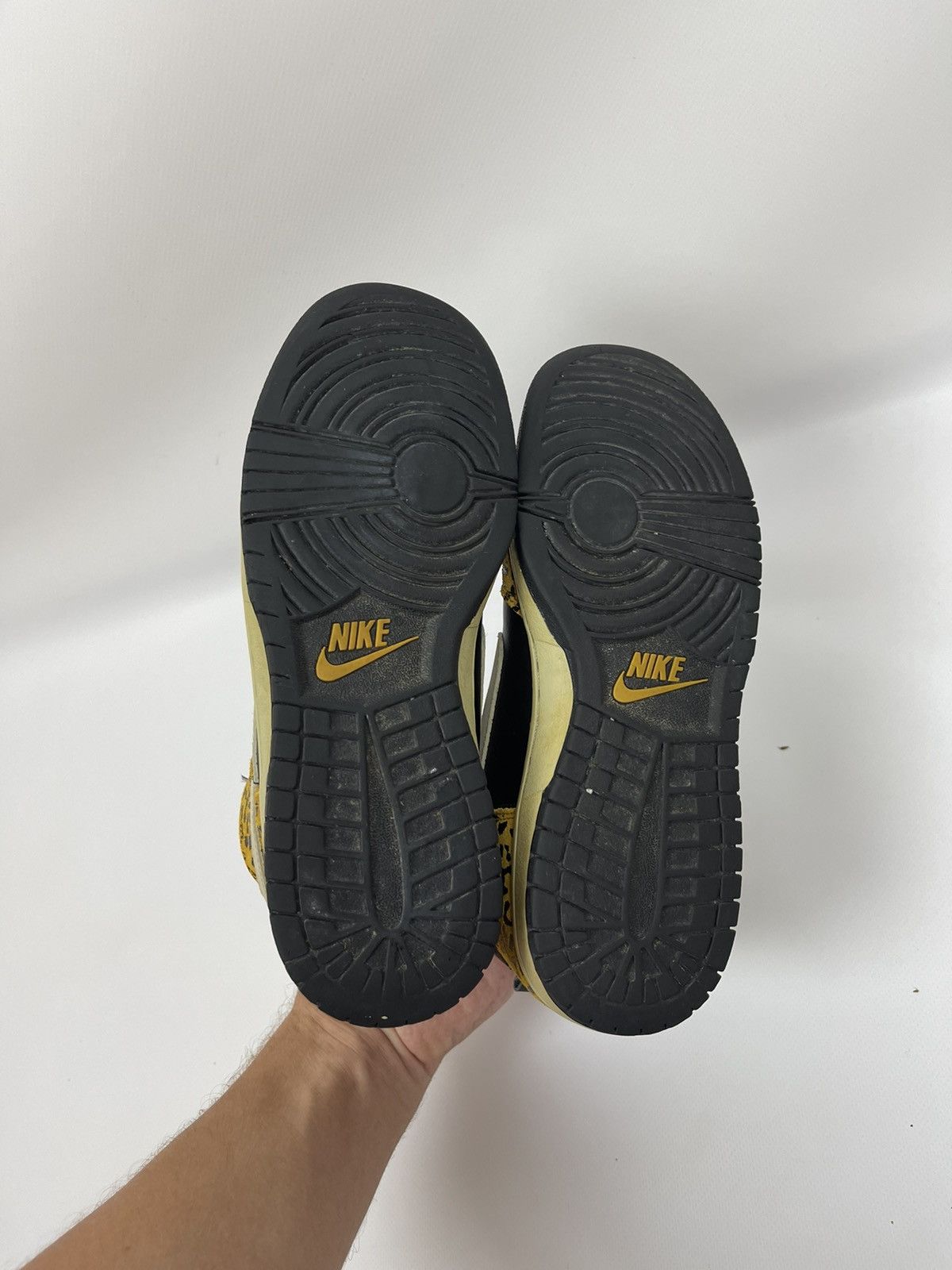 Nike Nike used Dunk High Skinny 'Leopard' travis Scott style Size US 6.5 / EU 39-40 - 10 Thumbnail