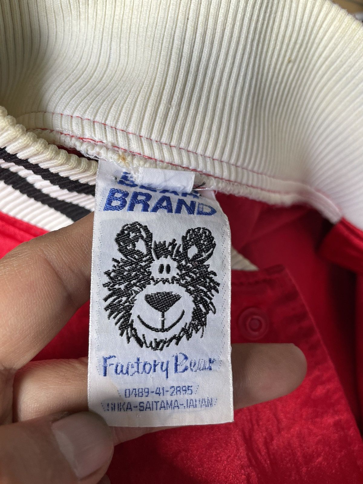 Japanese Brand Vintage Bear Brand Nylon Jacket Size US M / EU 48-50 / 2 - 11 Thumbnail