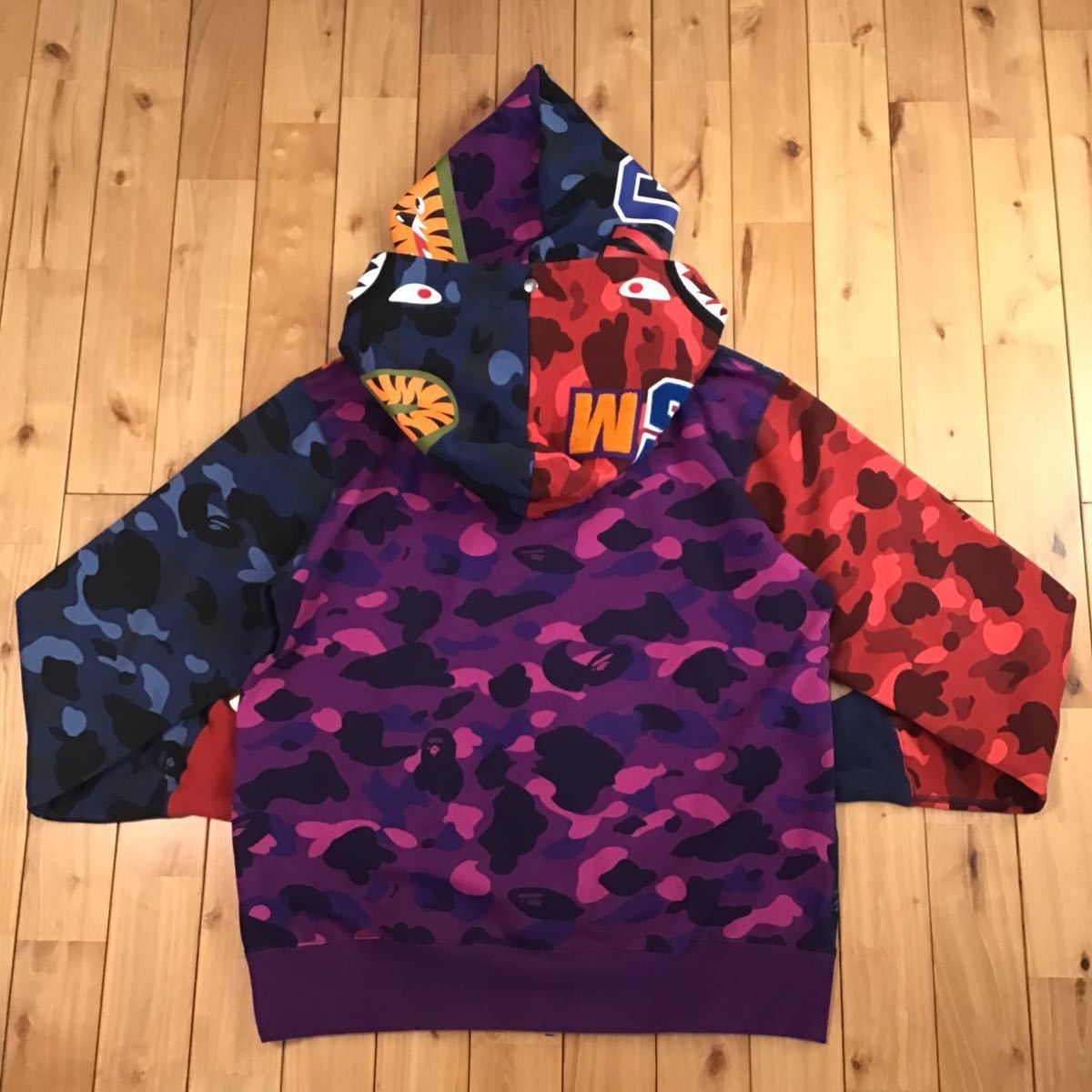 Bape BAPE Double shark full zip hoodie crazy camo a bathing ape Size US XXL / EU 58 / 5 - 2 Thumbnail