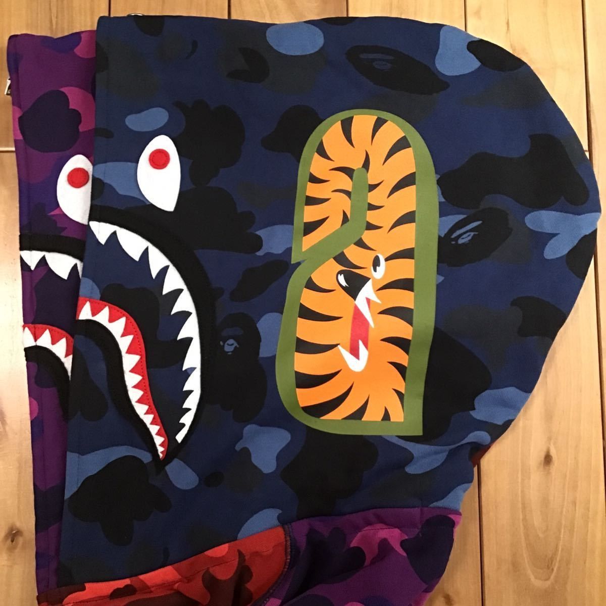 Bape BAPE Double shark full zip hoodie crazy camo a bathing ape Size US XXL / EU 58 / 5 - 5 Thumbnail