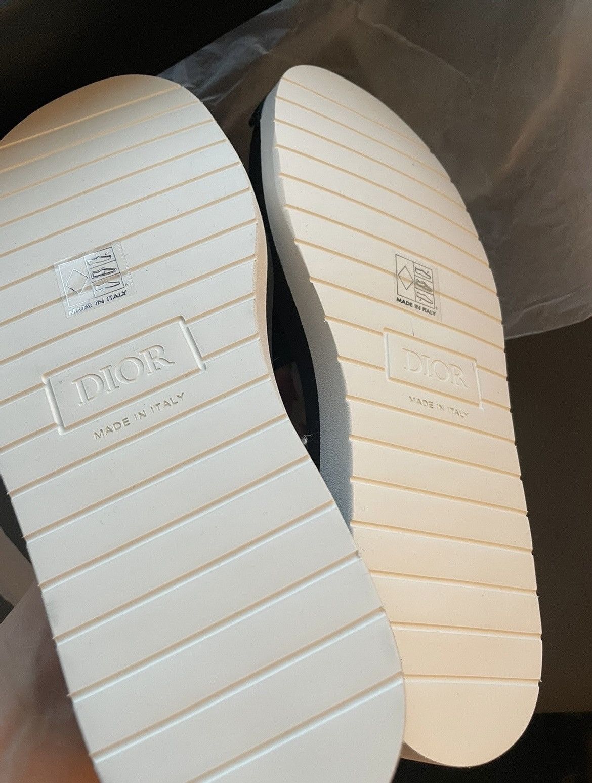 Club Sorayama × Dior Rare Dior x Sorayama Limited Edition Logo Sandal Slides NEW Size US 11 / EU 44 - 10 Thumbnail