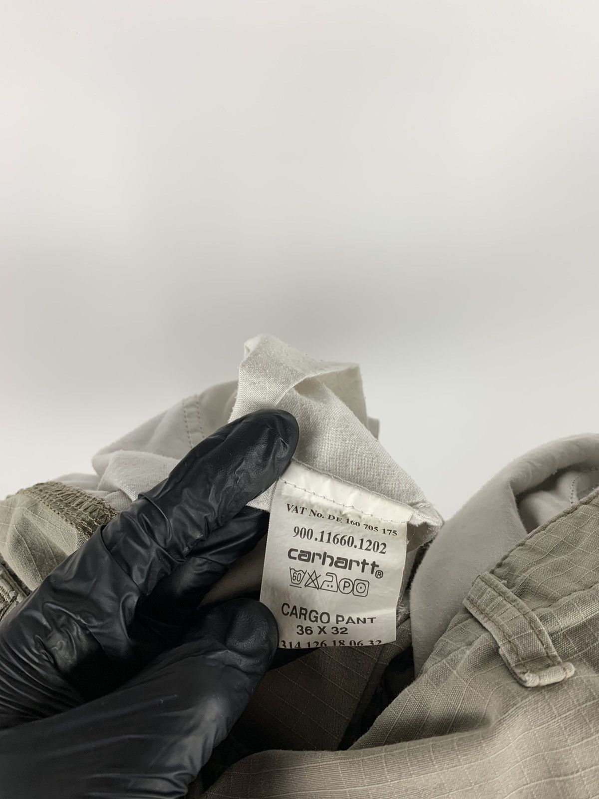Carhartt 90s Vintage Carhartt Beige Cargo Pants Travis Scott Style Size US 36 / EU 52 - 12 Thumbnail