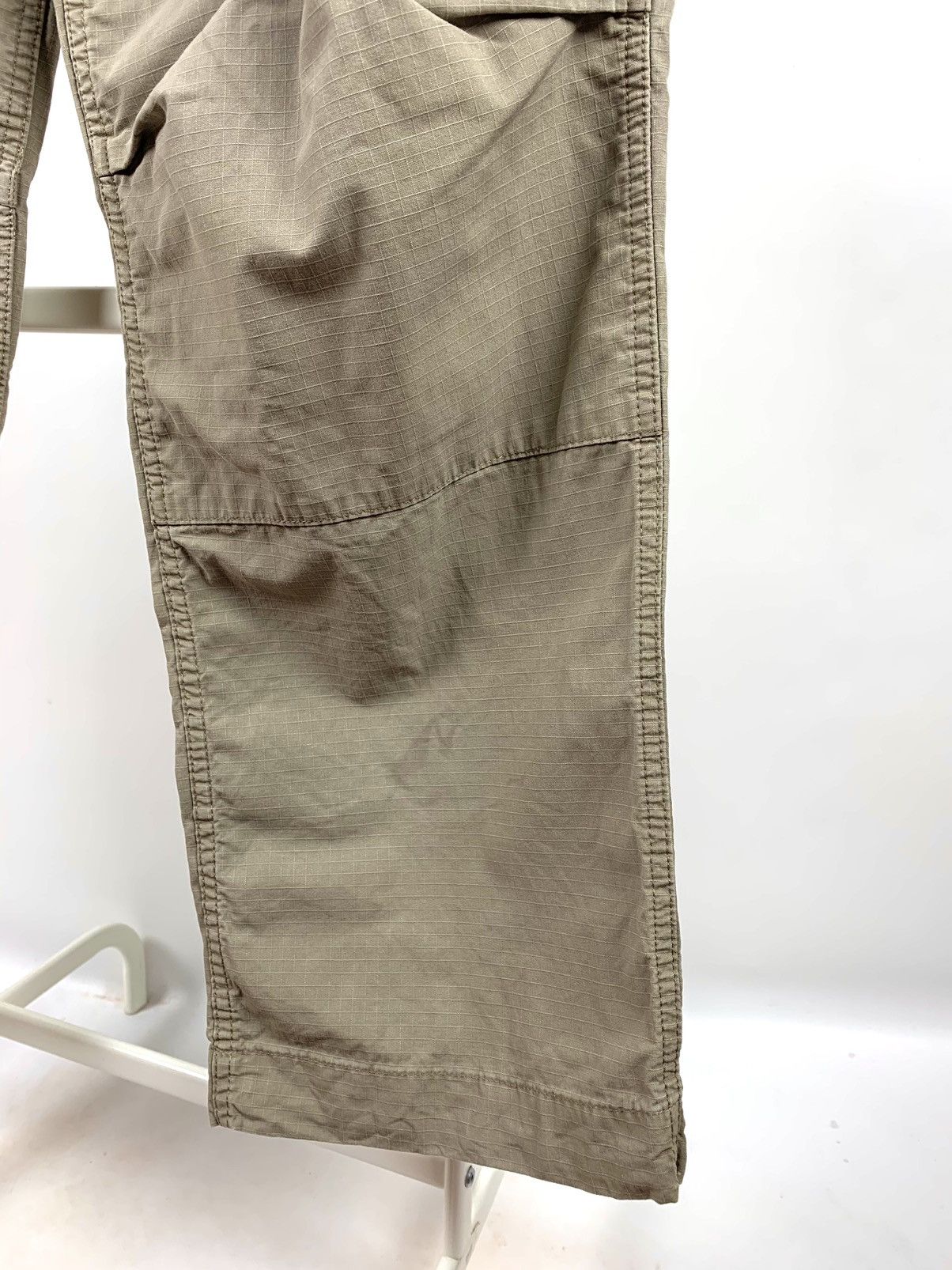 Carhartt 90s Vintage Carhartt Beige Cargo Pants Travis Scott Style Size US 36 / EU 52 - 13 Thumbnail