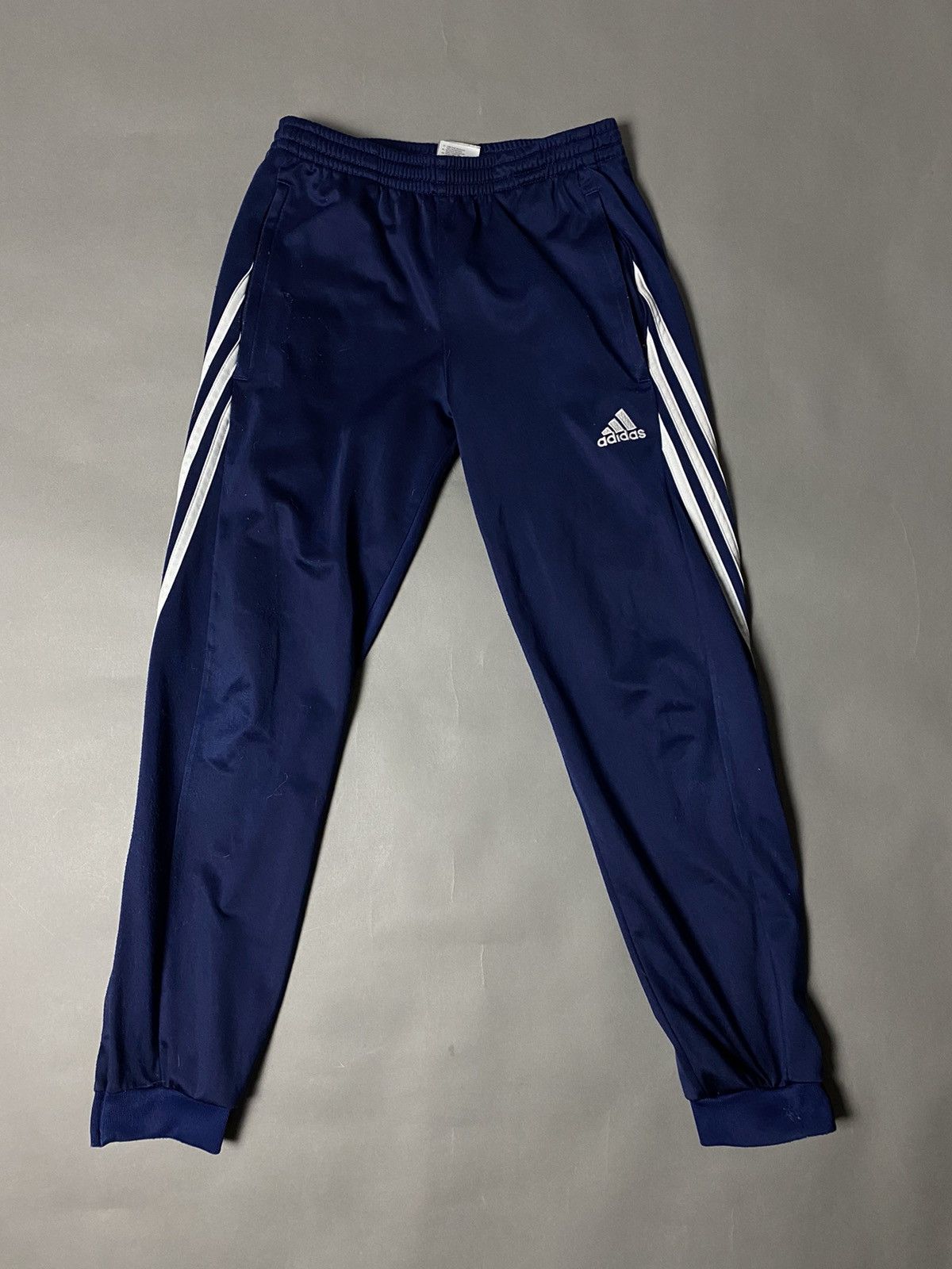 Adidas × Vintage Adidas vintage navy track pants small logo Size US 30 / EU 46 - 1 Thumbnail