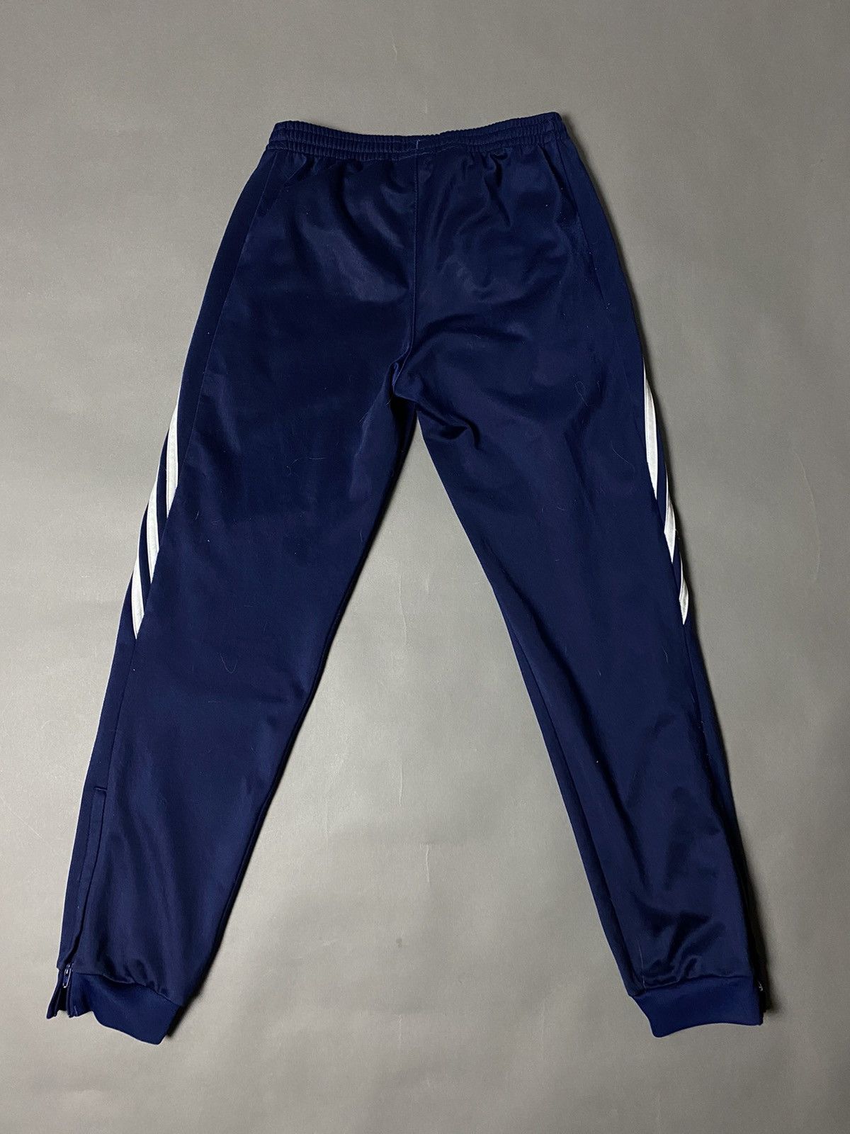 Adidas × Vintage Adidas vintage navy track pants small logo Size US 30 / EU 46 - 6 Thumbnail