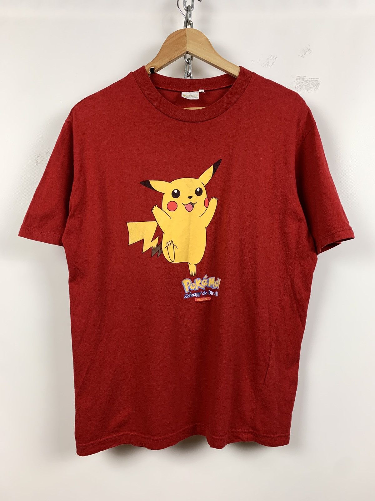 Nintendo 2000 Vintage Pokemon Pikachu Nintendo Red T-Shirt Size US M / EU 48-50 / 2 - 1 Thumbnail