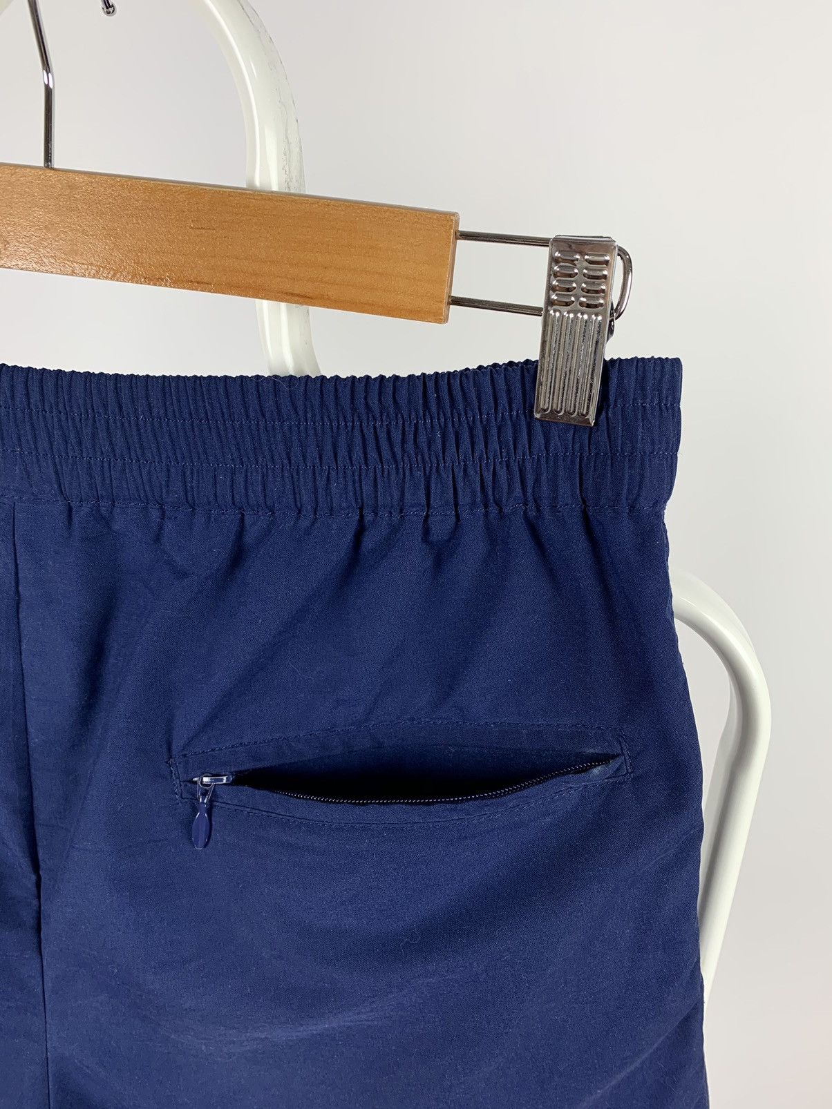 Nike 90s Vintage Nike Swoosh Logo Shorts Travis Style Size US 30 / EU 46 - 8 Thumbnail