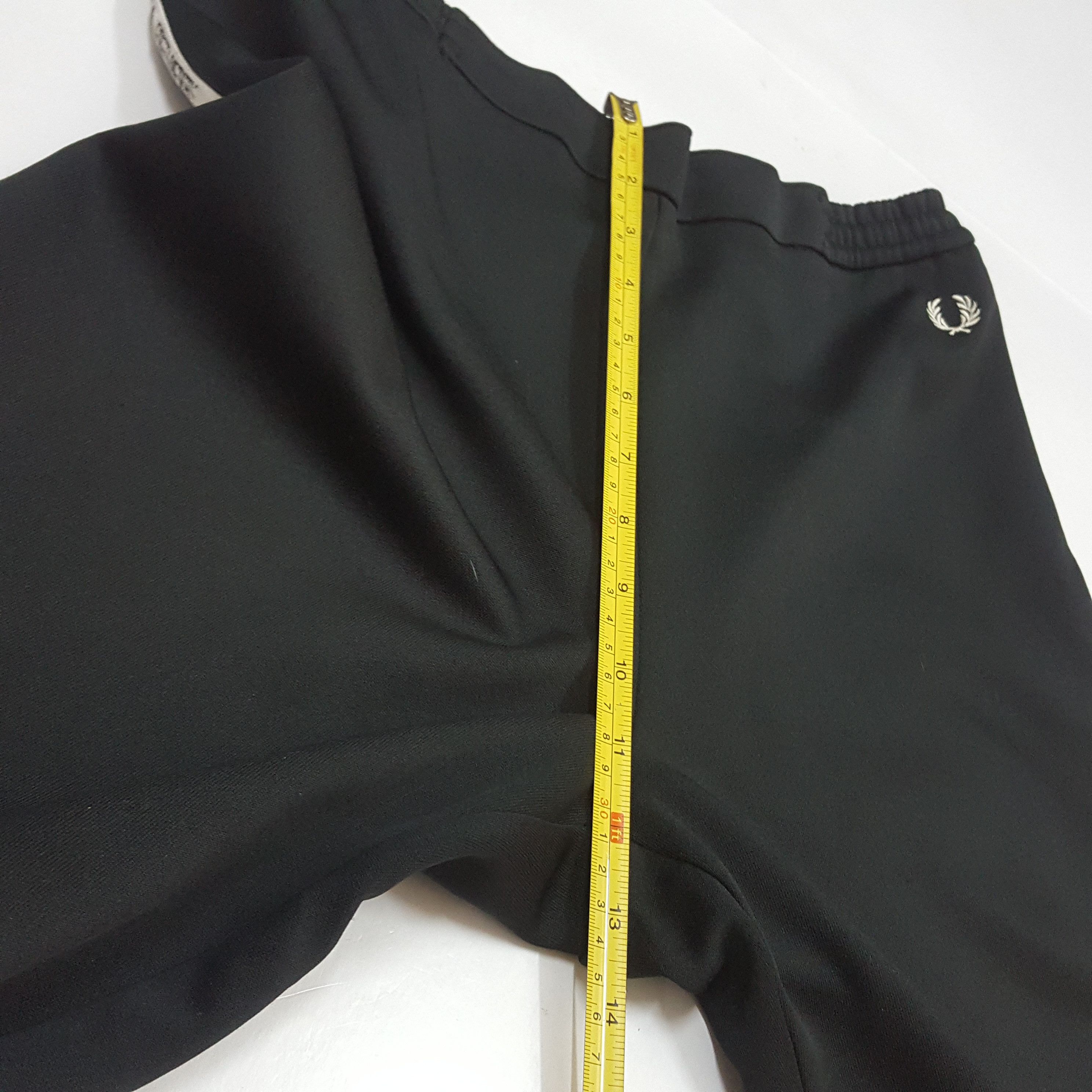 Fred Perry × Vintage Vintage Fred Perry strip logo design sweatpants Size US 30 / EU 46 - 10 Thumbnail
