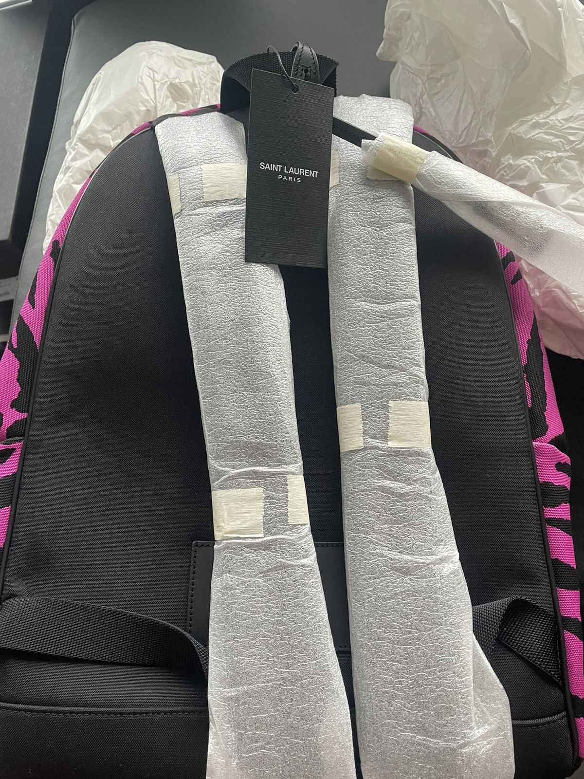 Hedi Slimane × Saint Laurent Paris × Yves Saint Laurent Brand NEW Sold Out Super Runway Iconic Tiger Print Backpack Size ONE SIZE - 11 Thumbnail