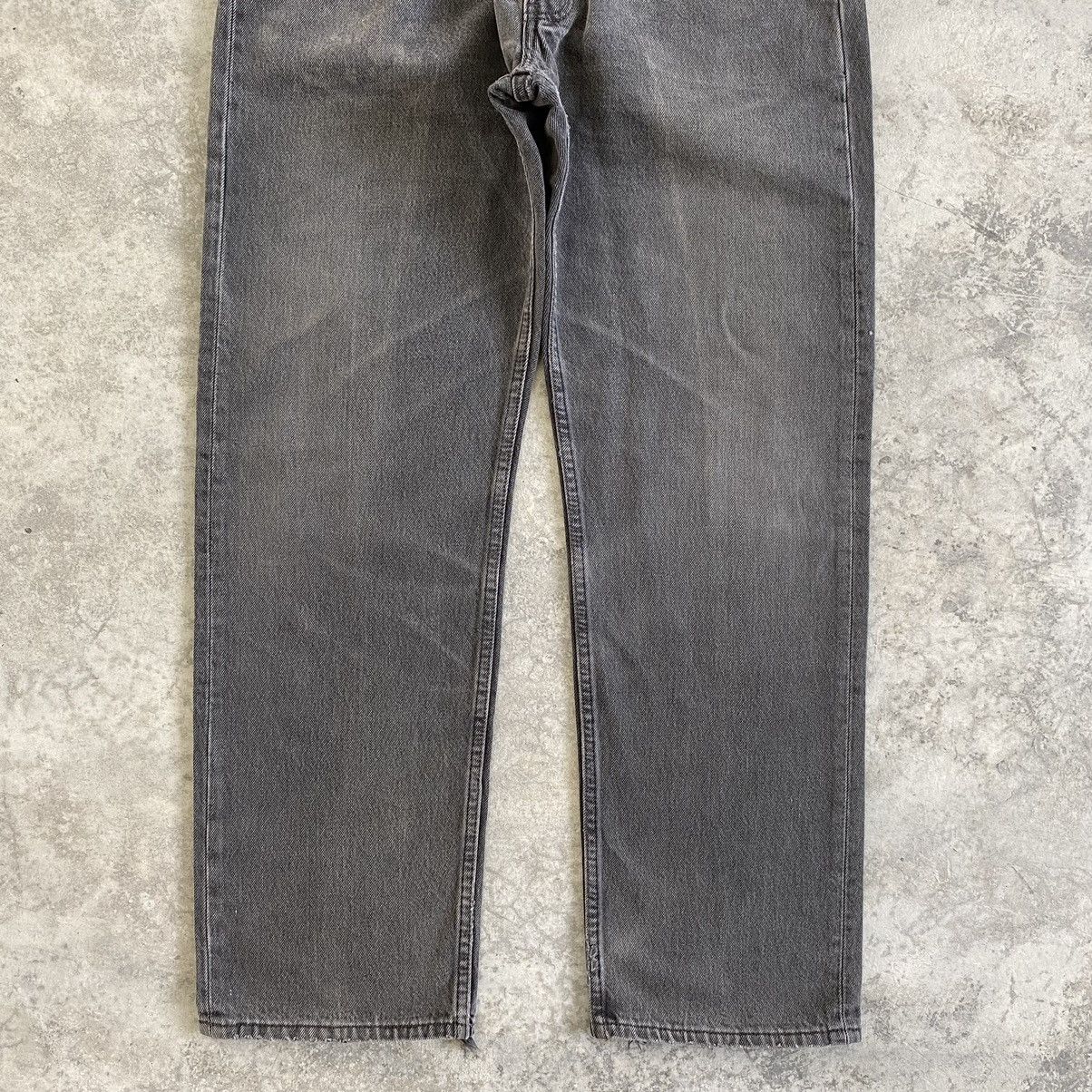 Levi's Vintage 1996 Levis 501 Sun Faded Black Denim Jeans Size US 35 - 3 Thumbnail