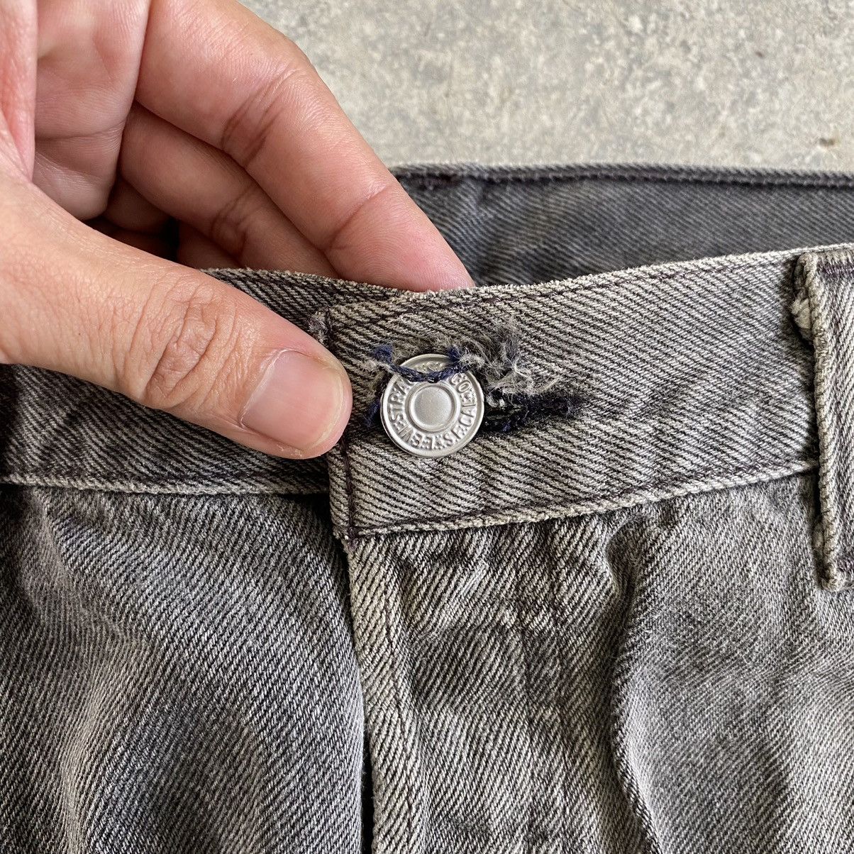 Levi's Vintage 1996 Levis 501 Sun Faded Black Denim Jeans Size US 35 - 8 Thumbnail