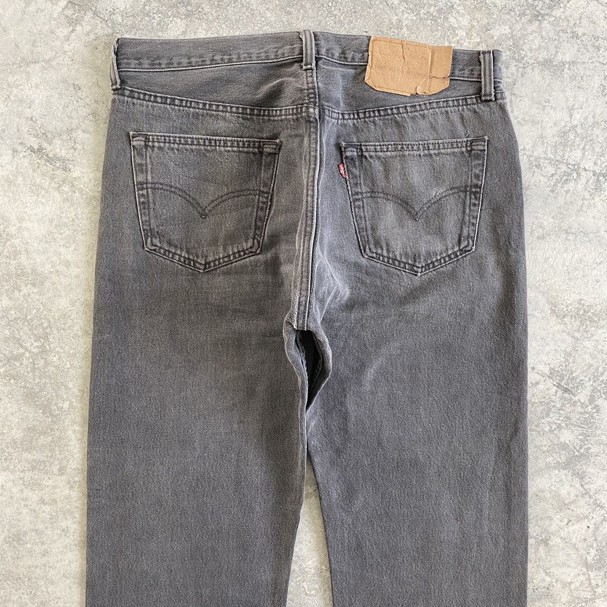 Levi's Vintage 1996 Levis 501 Sun Faded Black Denim Jeans Size US 35 - 12 Thumbnail