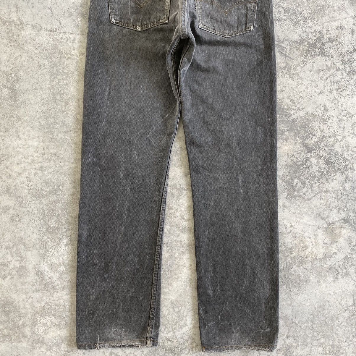 Levi's Size 32x30 Vintage Levis 505 Faded Black Jeans Size US 32 / EU 48 - 14 Thumbnail