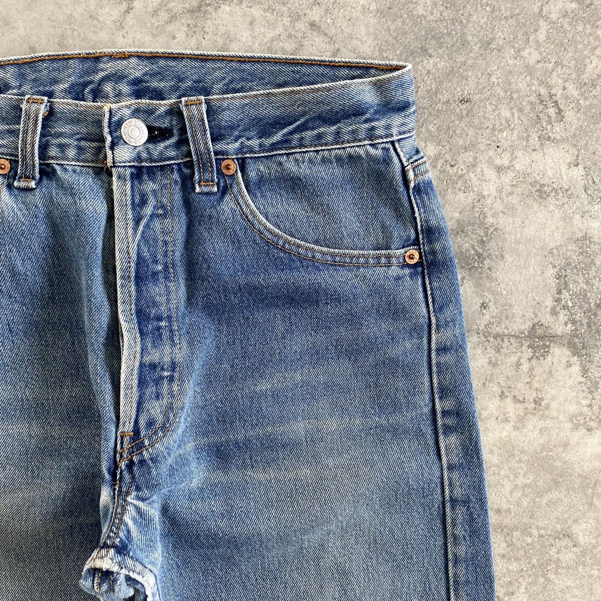 Levi's Size 29x31 Vintage 90’s Levis 501 Faded Stonewashed Jeans Size US 29 - 10 Thumbnail