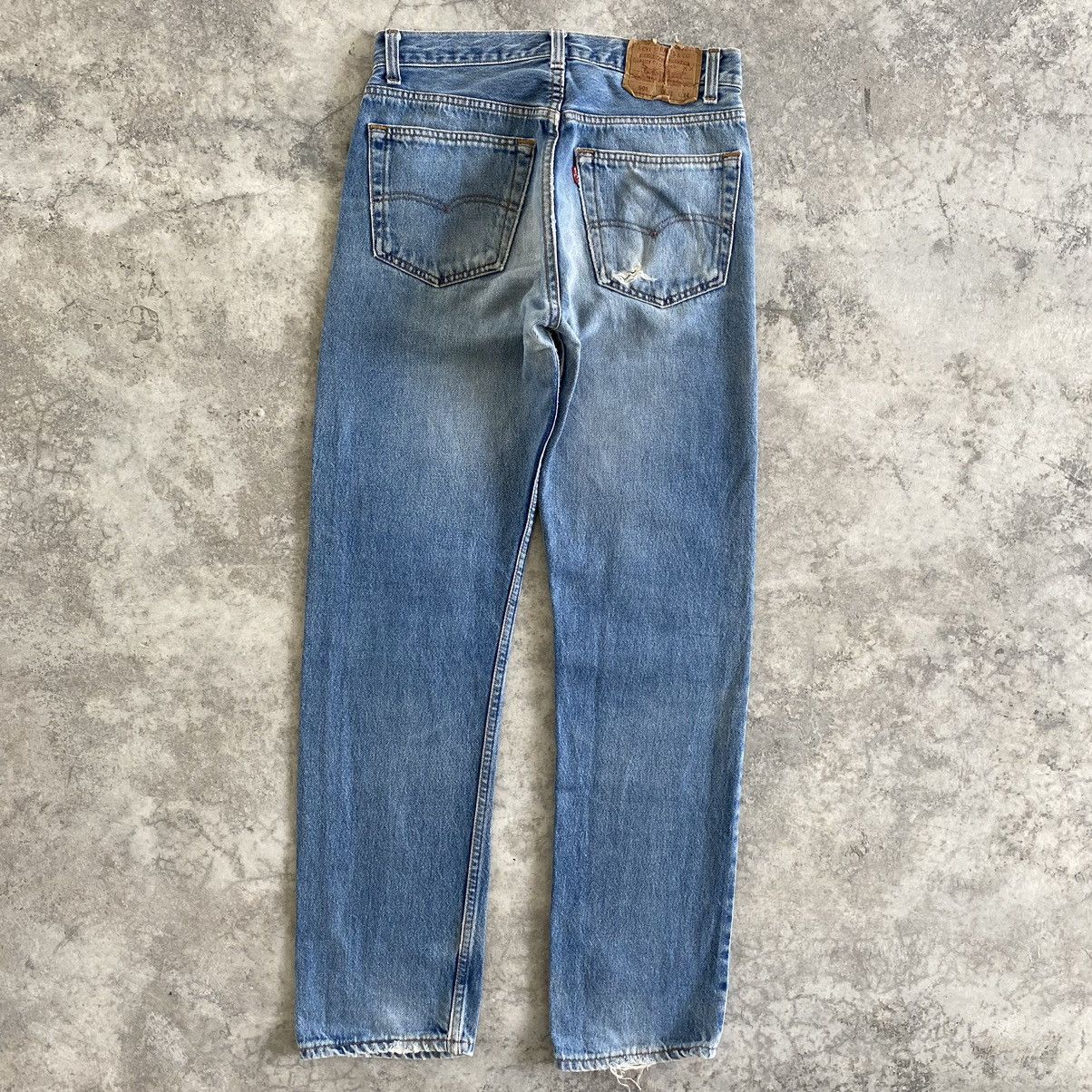 Levi's Size 29x31 Vintage 90’s Levis 501 Faded Stonewashed Jeans Size US 29 - 14 Thumbnail