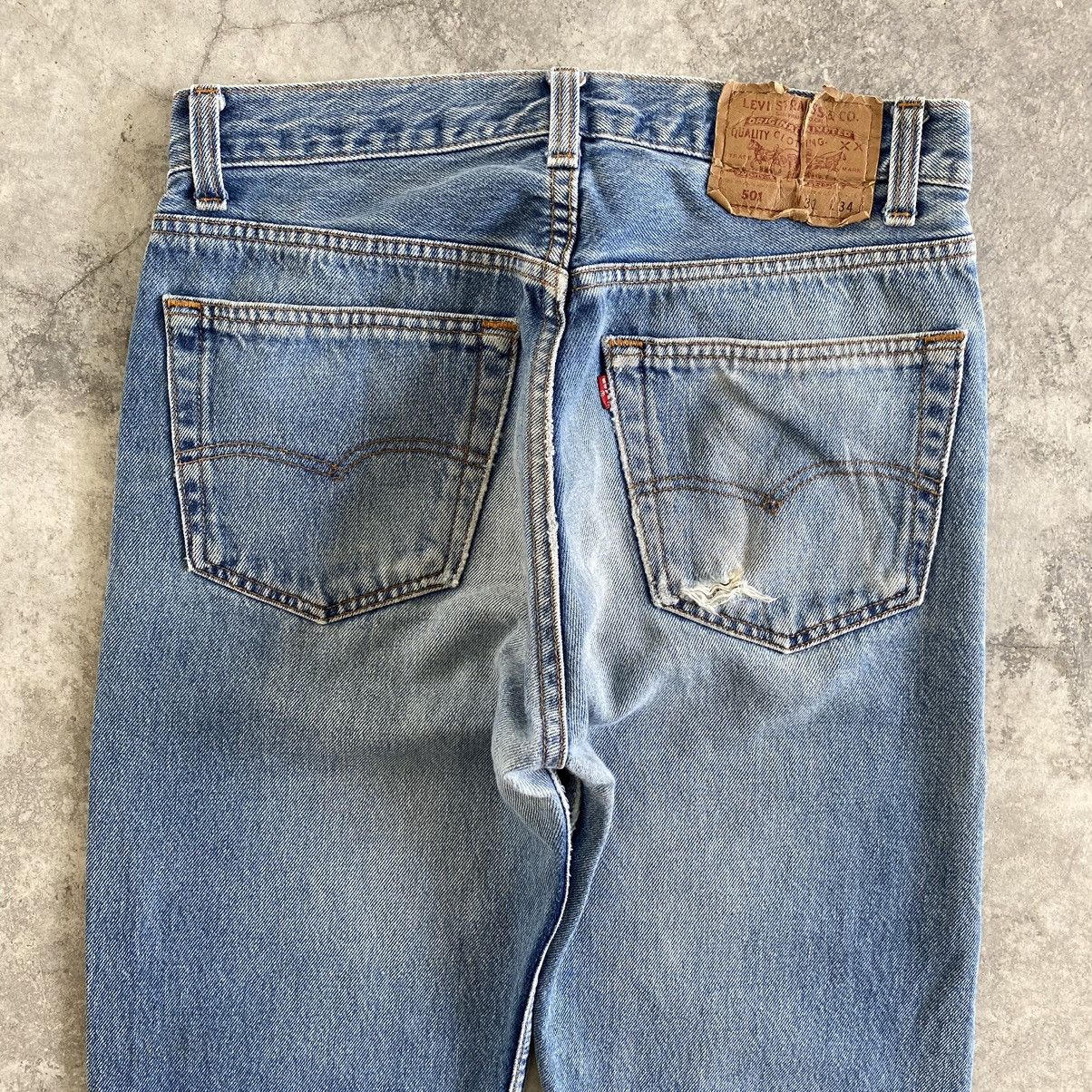 Levi's Size 29x31 Vintage 90’s Levis 501 Faded Stonewashed Jeans Size US 29 - 19 Thumbnail