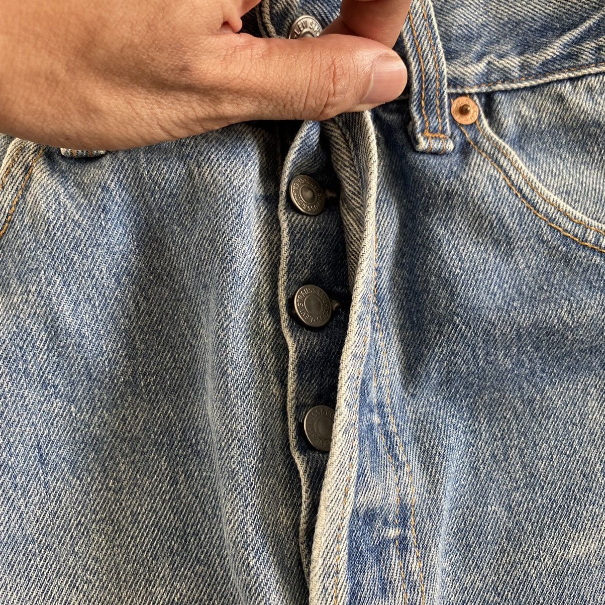 Levi's Size 29x31 Vintage 90’s Levis 501 Faded Stonewashed Jeans Size US 29 - 12 Thumbnail
