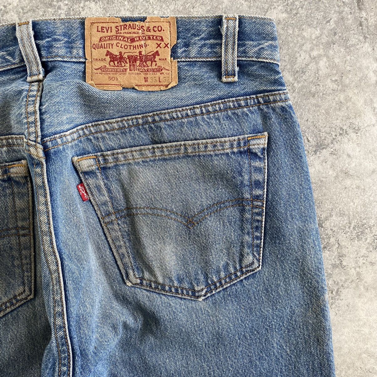 Levi's Vintage Late 80’s Levis 501 Faded Stonewashed Denim Jeans Size US 32 / EU 48 - 19 Thumbnail