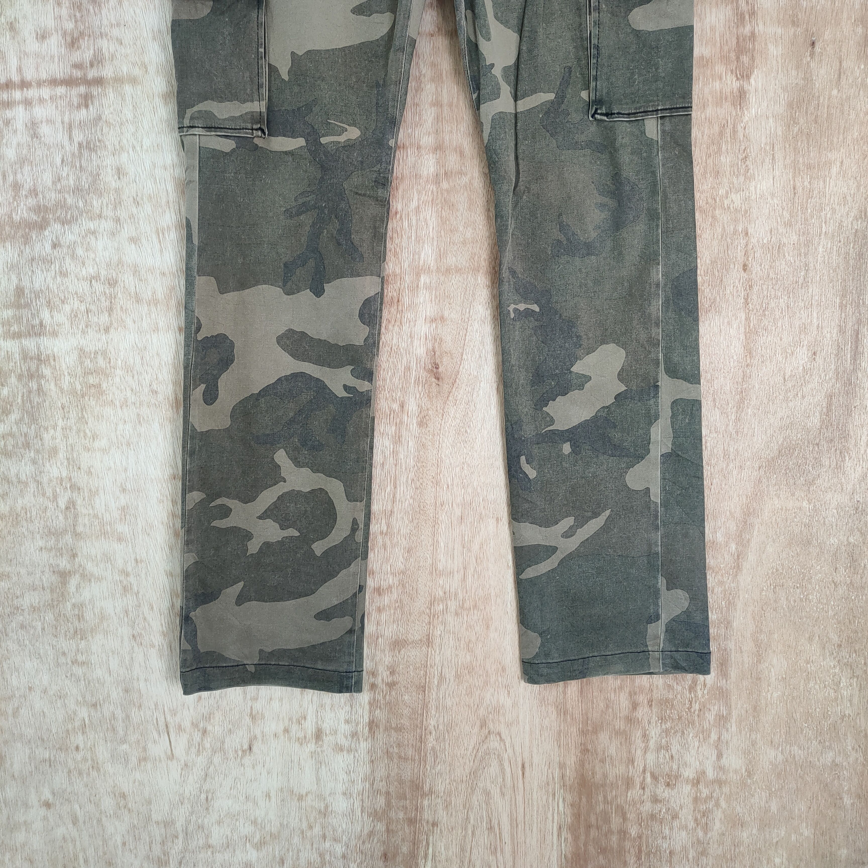 Big John JAPAN MADE! AKM BIG JOHN FADED CAMO CARGO PANTS Size US 30 / EU 46 - 3 Thumbnail