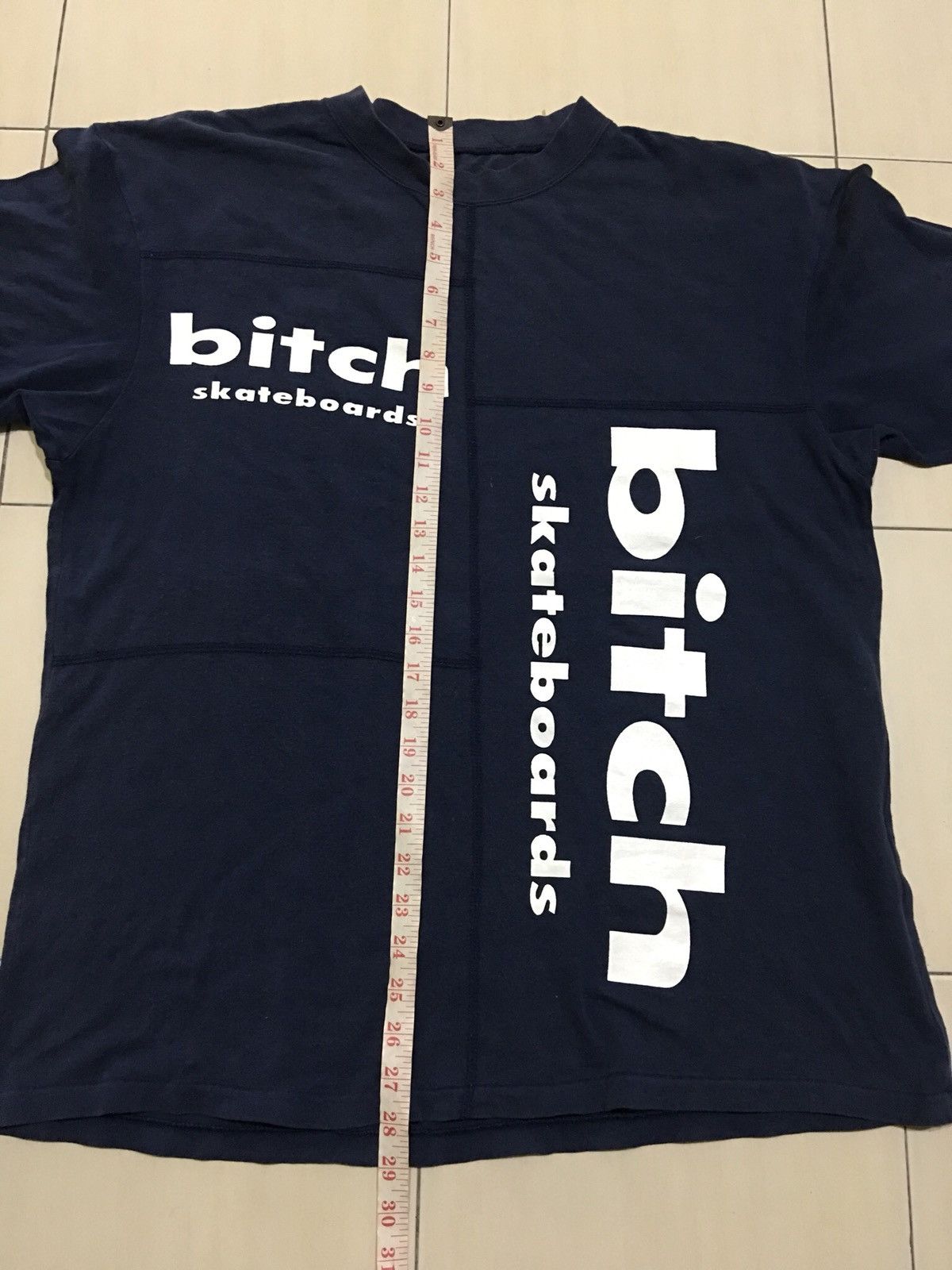 Vintage Vintage 90s bitch skateboard streetwear shirt Size US L / EU 52-54 / 3 - 6 Thumbnail