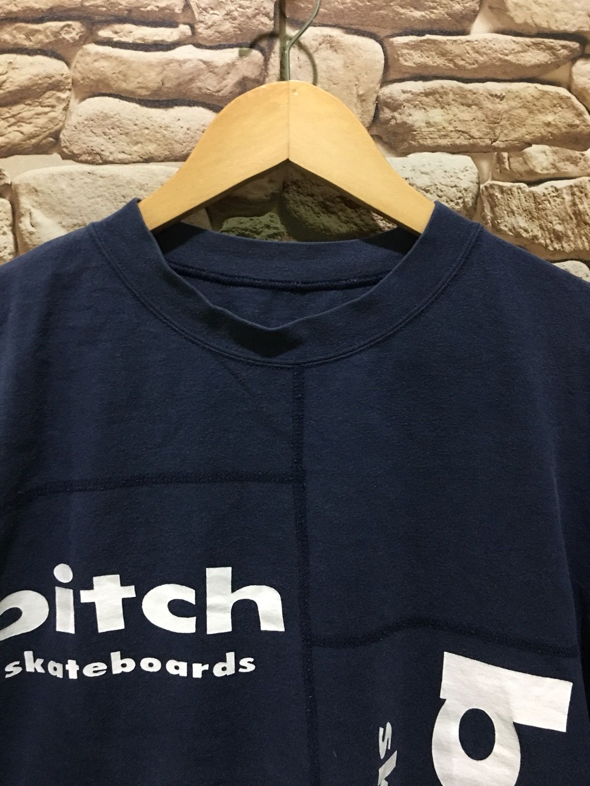 Vintage Vintage 90s bitch skateboard streetwear shirt Size US L / EU 52-54 / 3 - 3 Thumbnail
