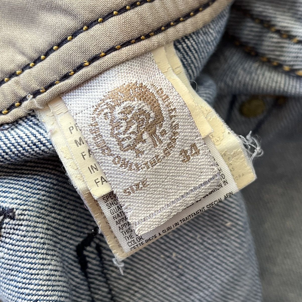 Diesel × Vintage Steals Diesel Kardeef Denim Big Pocket Front Loose Style Size US 34 / EU 50 - 6 Thumbnail