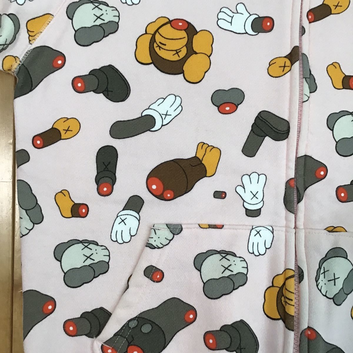 Bape × Kaws BAPE × kaws milo companion full zip hoodie pink Size S / US 4 / IT 40 - 5 Thumbnail