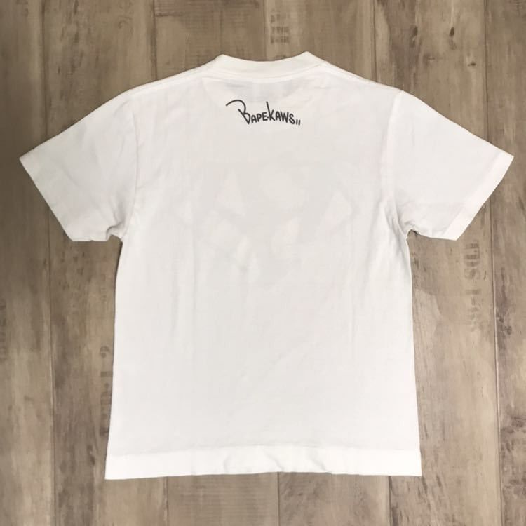 Bape × Kaws BAPE × kaws bendy BA logo T-shirt Size S / US 4 / IT 40 - 4 Thumbnail