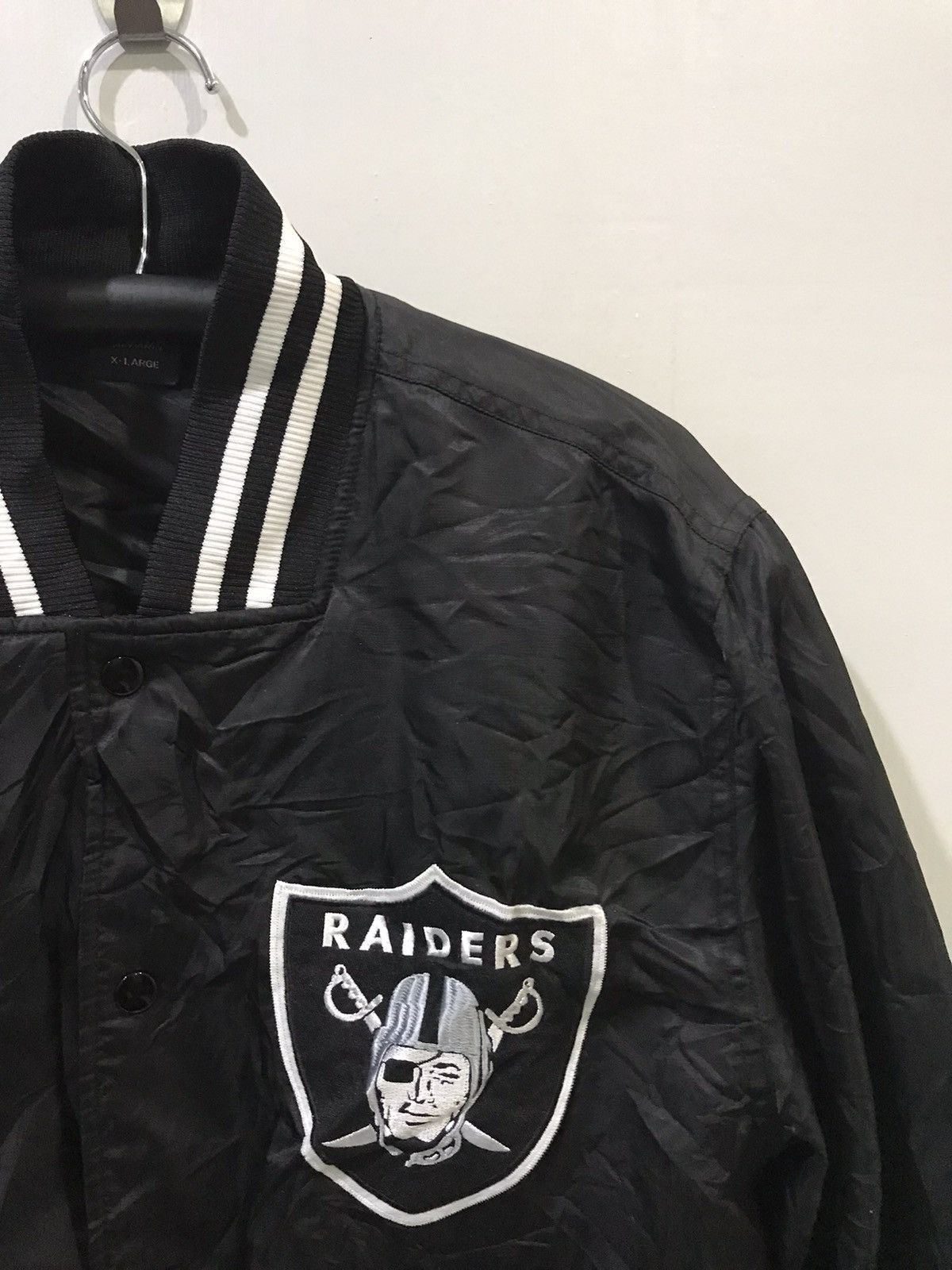 NFL RAIDERS NFL Nylon Varsity Jacket Size US XL / EU 56 / 4 - 3 Thumbnail
