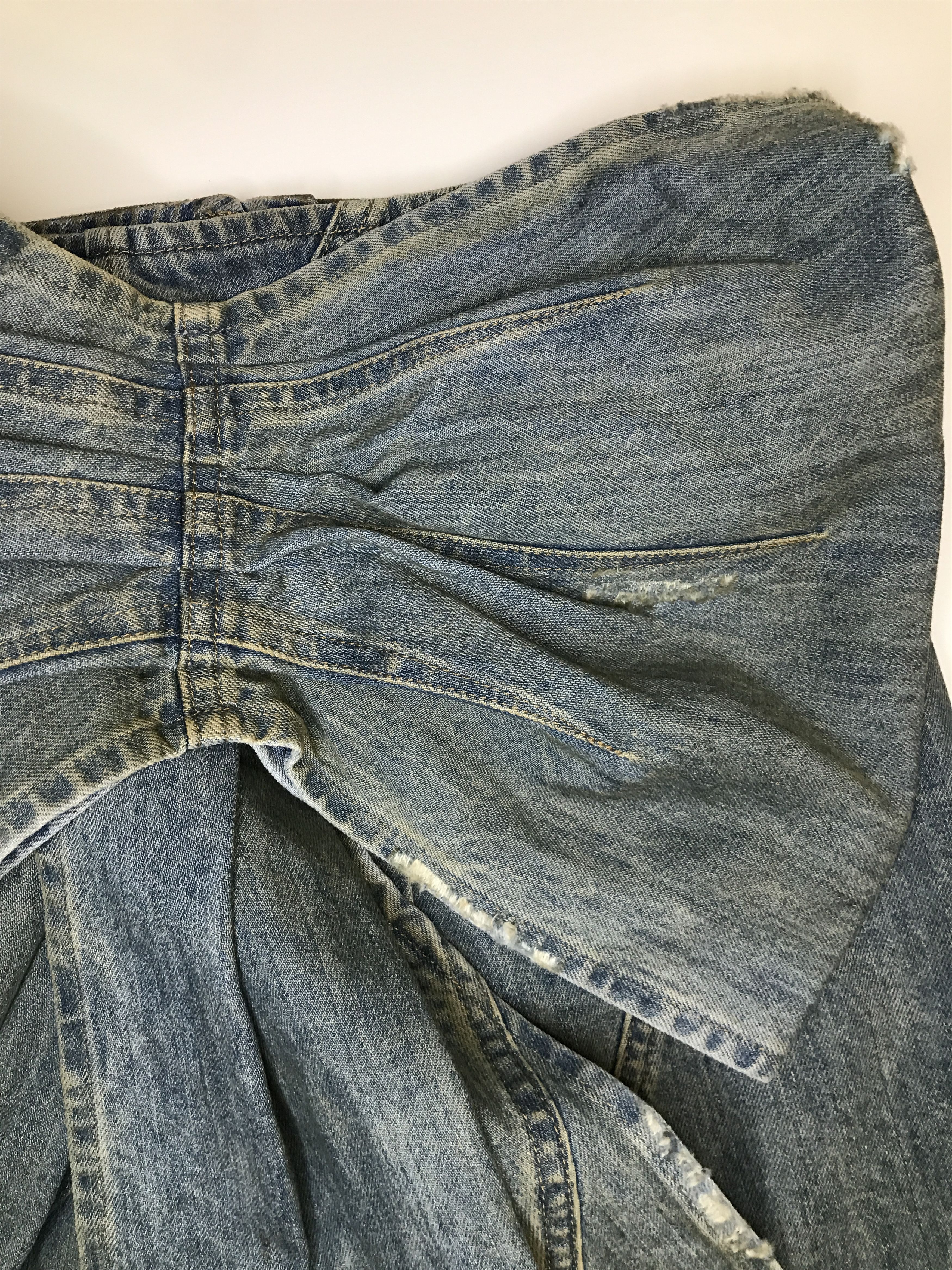 Miu Miu Miu Miu Denim Bow Mini Skirt (0732) Size 26" / US 2 / IT 38 - 9 Thumbnail