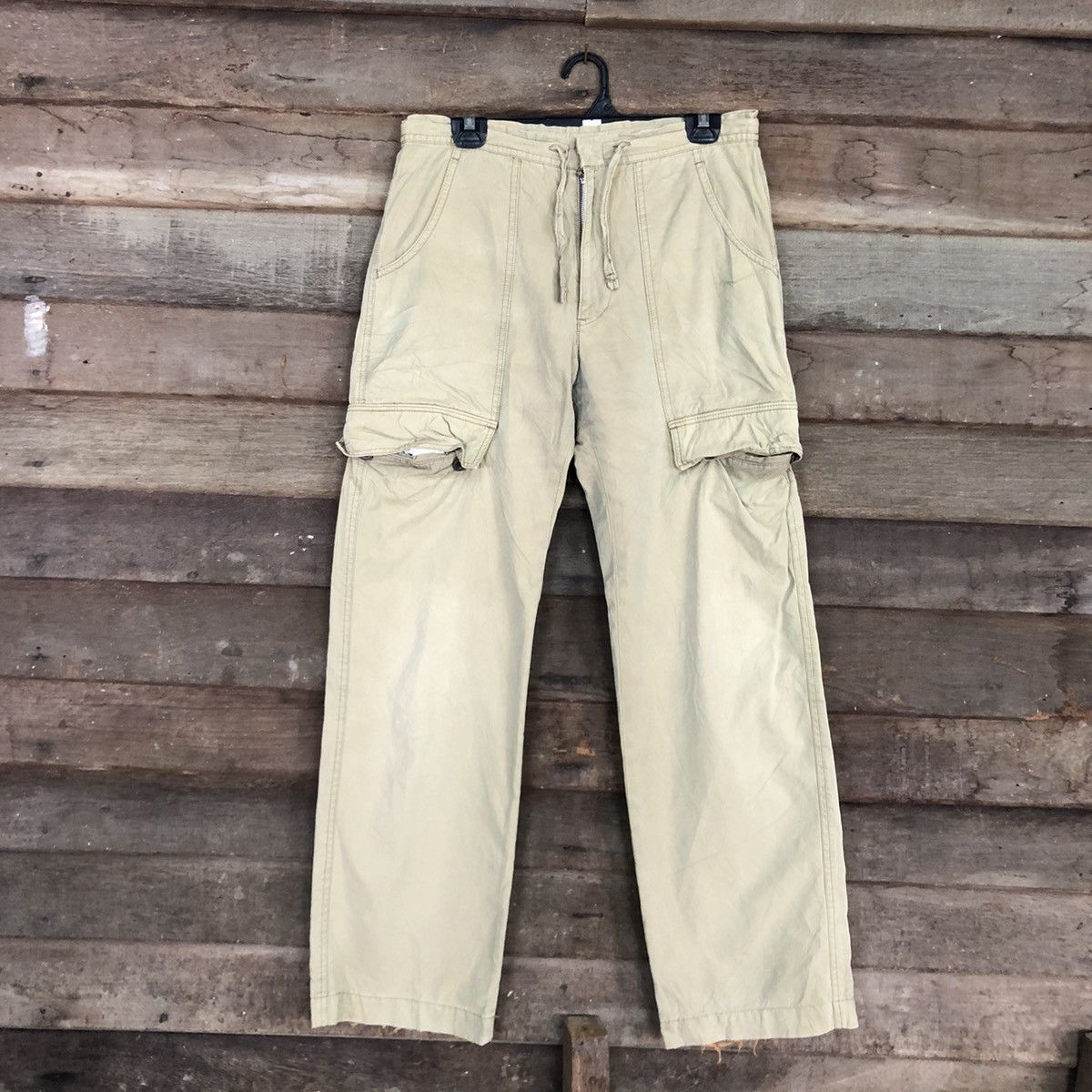 image of Vintage Tabloid News Cream Multipocket Cargo Pantsc1009, Men's (Size 30)