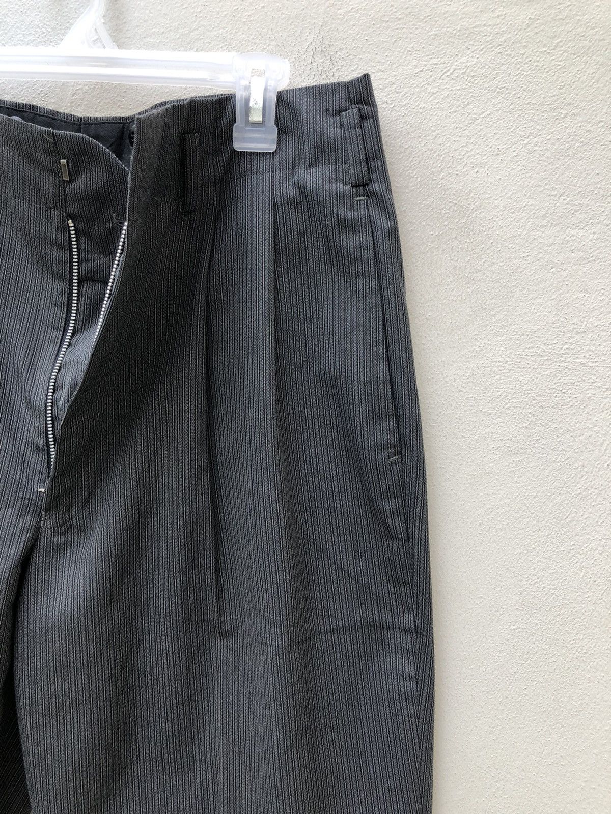 Vintage Vintage 80s Jun Men Japan Pinstripes Trouser Pant Size US 31 - 11 Thumbnail