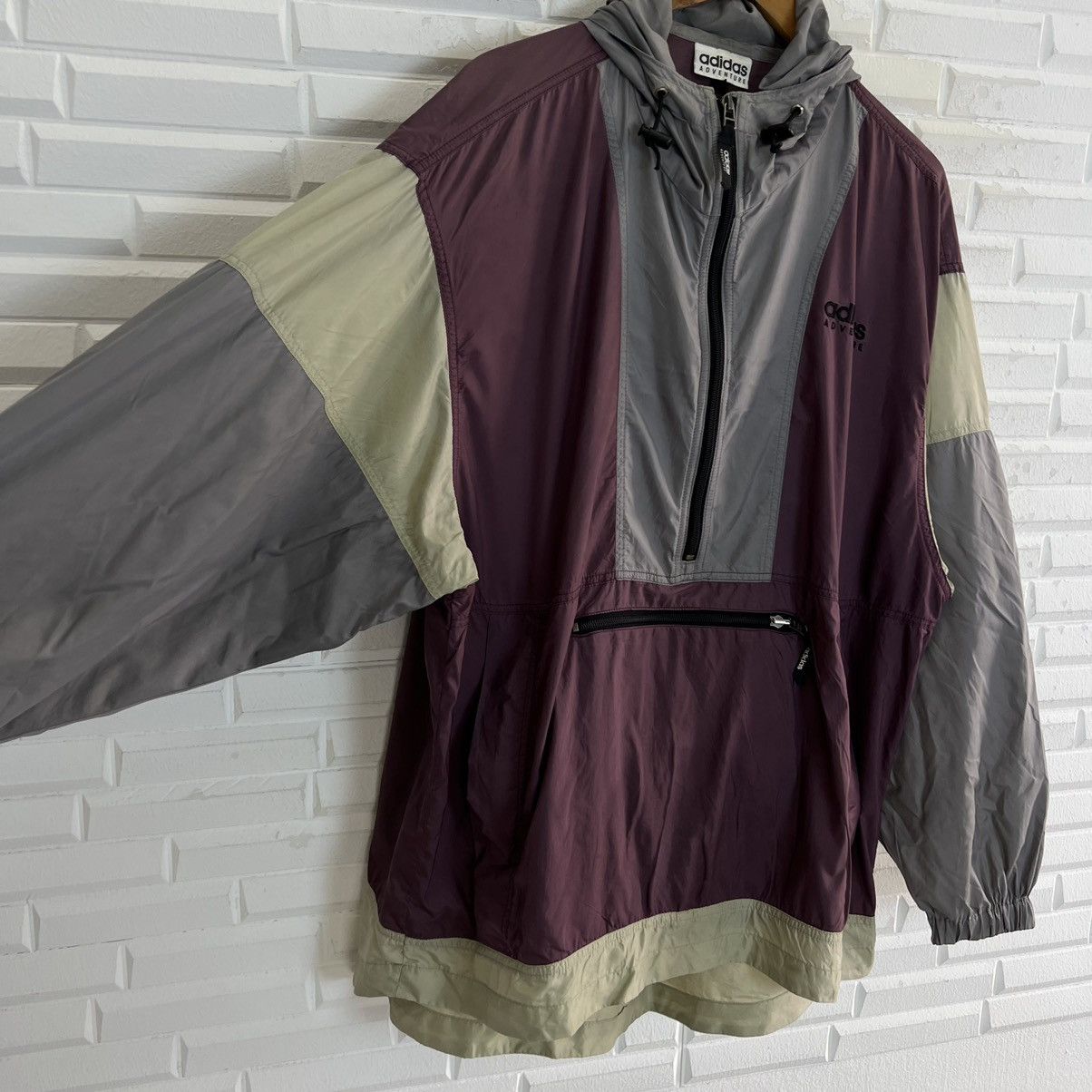 Adidas VINTAGE ADIDAS ADVENTURE SURVIVAL JACKET BIG LOGO Size US M / EU 48-50 / 2 - 5 Thumbnail