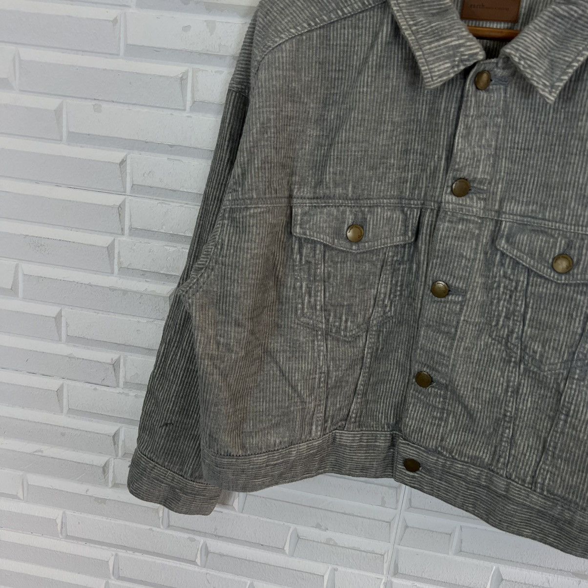 Japanese Brand VINTAGE CROPPED TRUCKER DENIM JACKET EARTH MUSIC & ECOLOGY Size US M / EU 48-50 / 2 - 4 Thumbnail